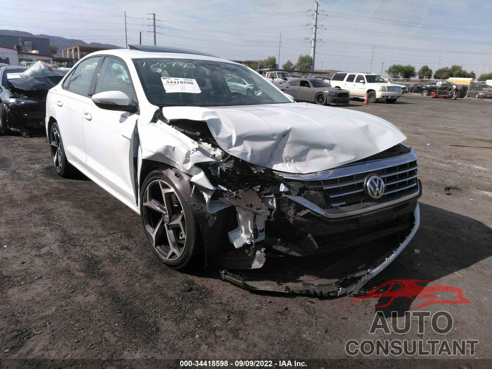 VOLKSWAGEN PASSAT 2020 - 1VWMA7A32LC015776