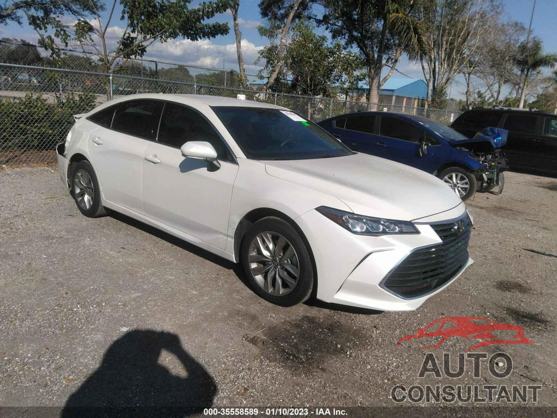 TOYOTA AVALON 2022 - 4T1JZ1FB1NU072085