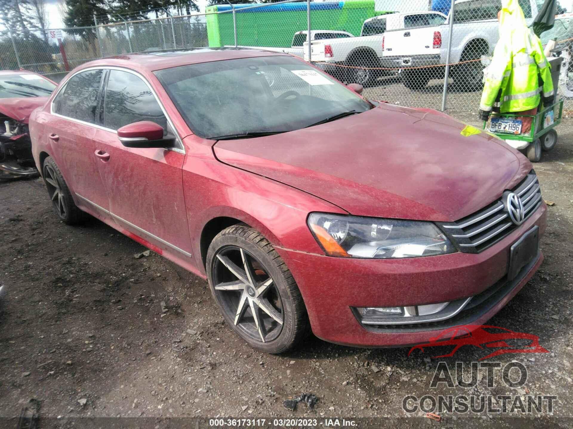 VOLKSWAGEN PASSAT 2015 - 1VWBT7A31FC016682
