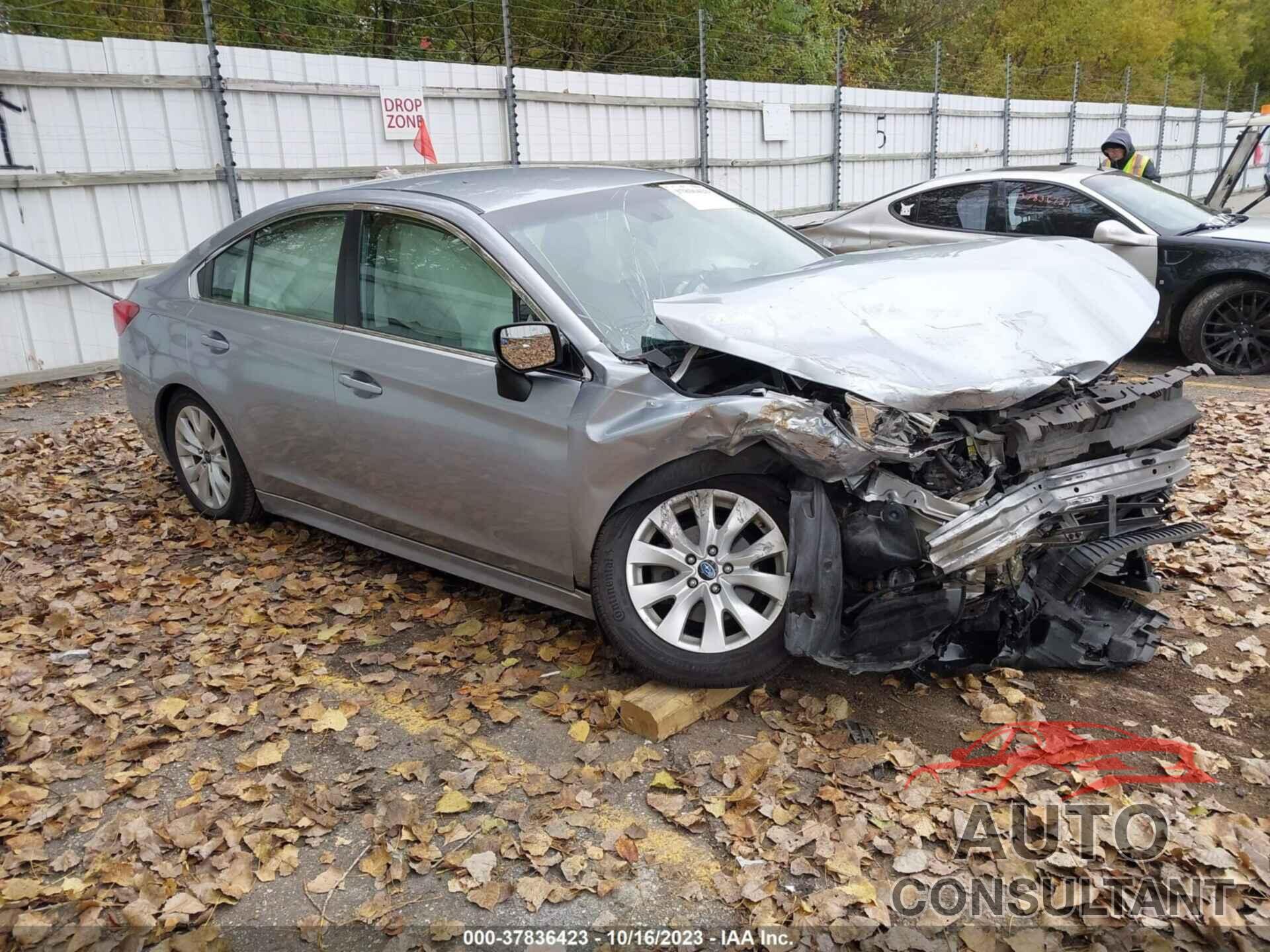 SUBARU LEGACY 2015 - 4S3BNAF64F3044179