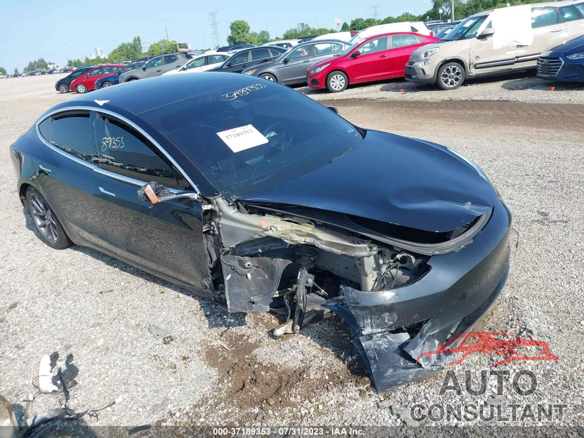 TESLA MODEL 3 2020 - 5YJ3E1EB9LF769570