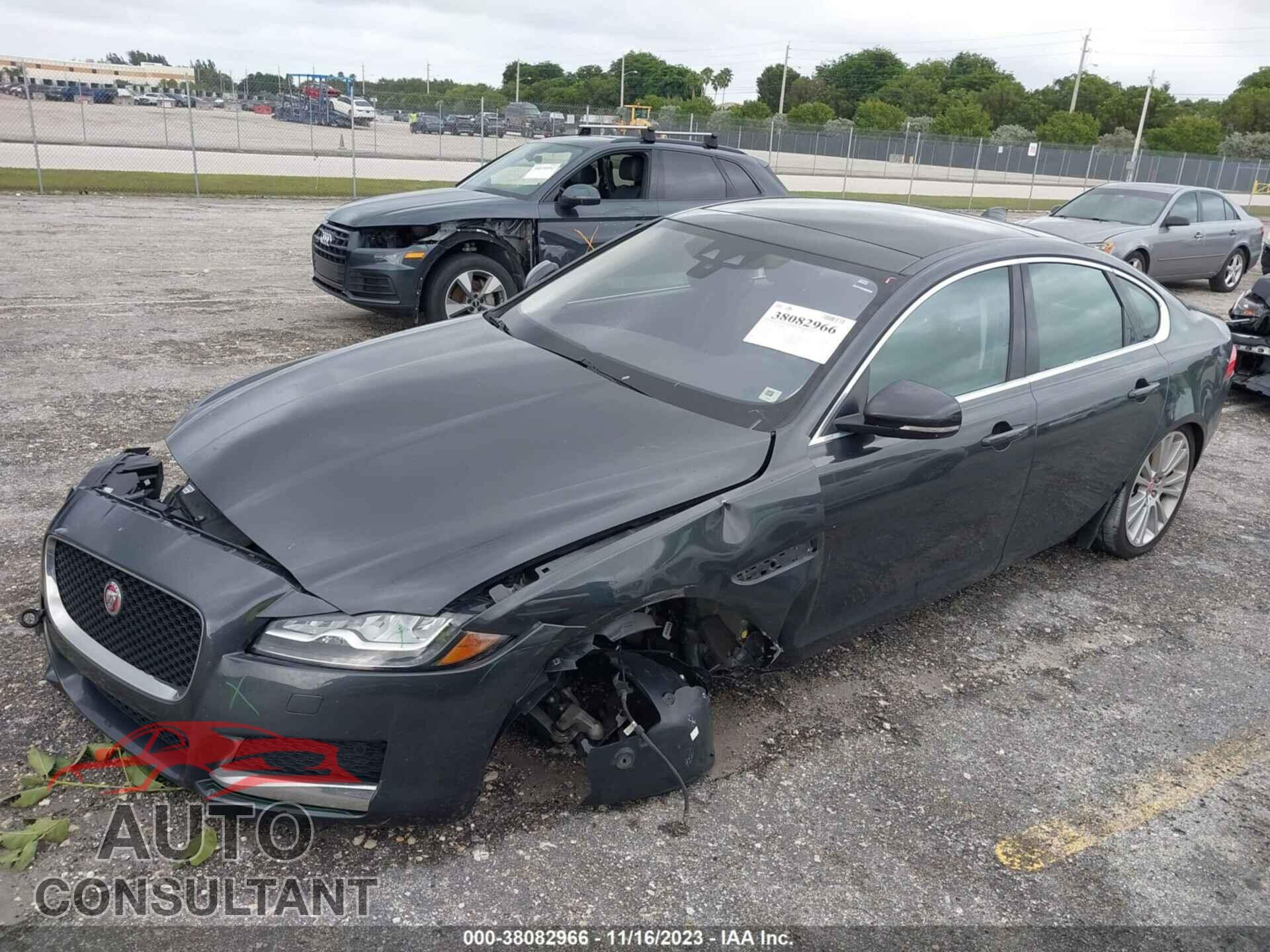 JAGUAR XF 2019 - SAJBE4FX4KCY80807