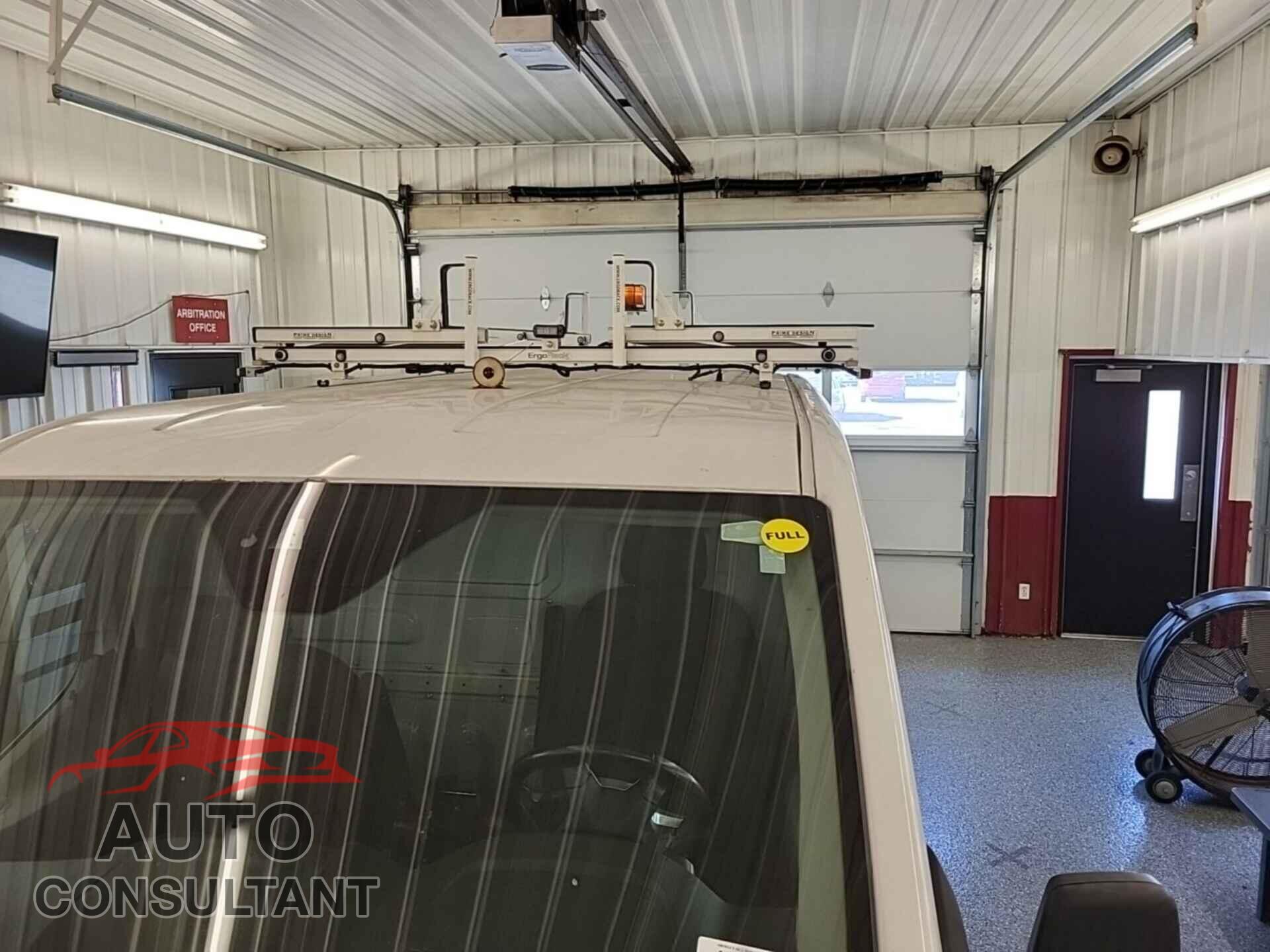FORD TRANSIT 2015 - 1FTNR1ZM7FKA55159