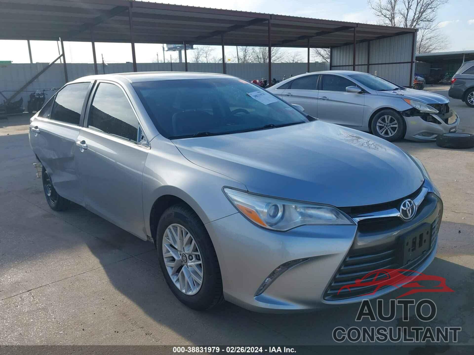 TOYOTA CAMRY 2016 - 4T1BF1FK8GU263924