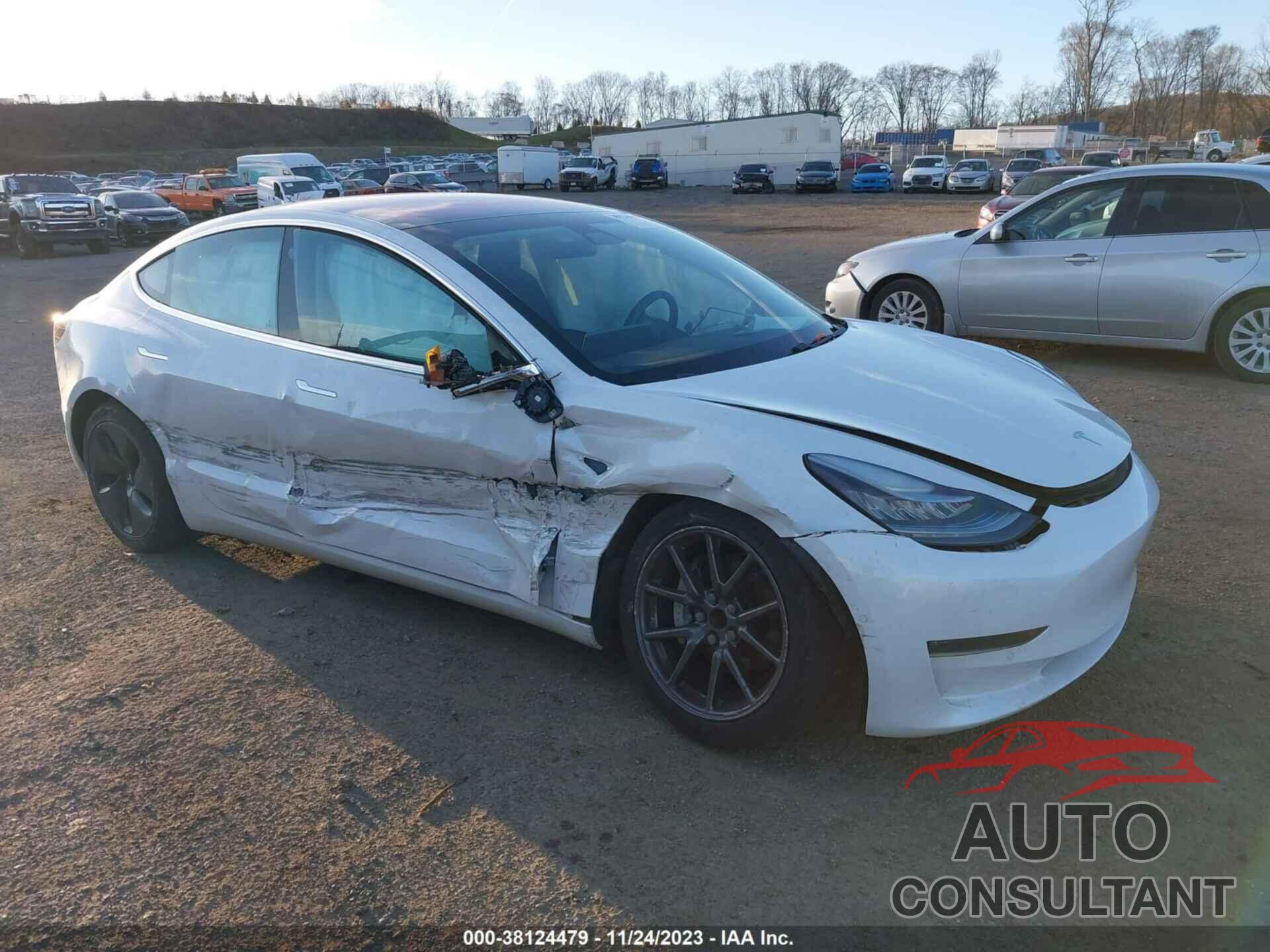 TESLA MODEL 3 2018 - 5YJ3E1EAXJF026338