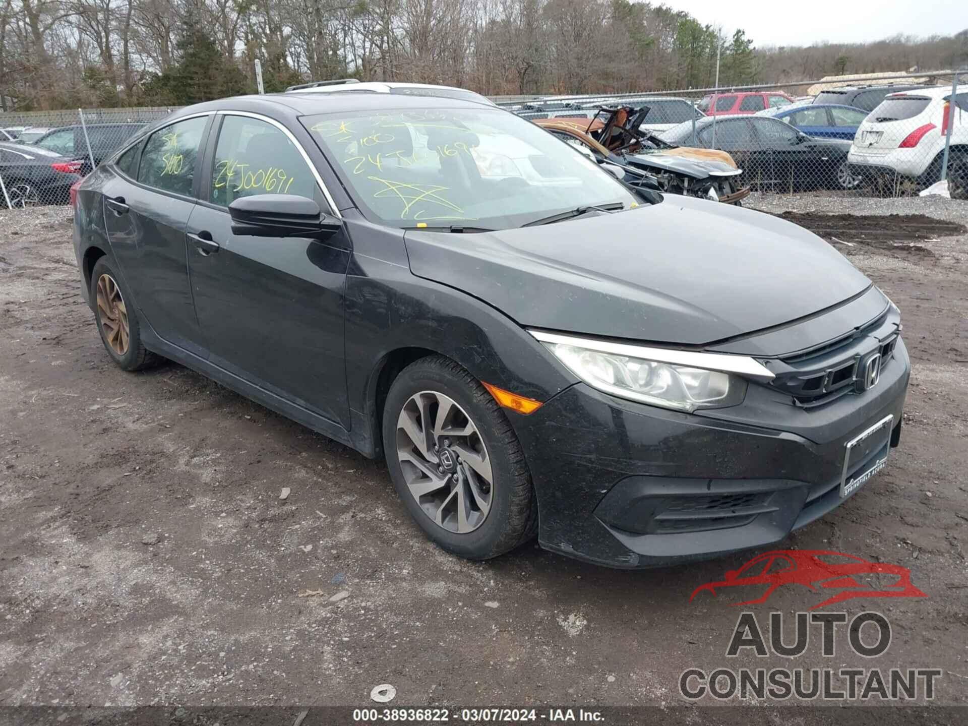 HONDA CIVIC 2018 - 2HGFC2F72JH537937