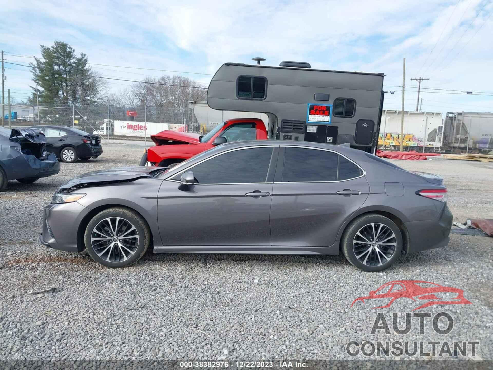 TOYOTA CAMRY 2019 - 4T1B11HK8KU214291