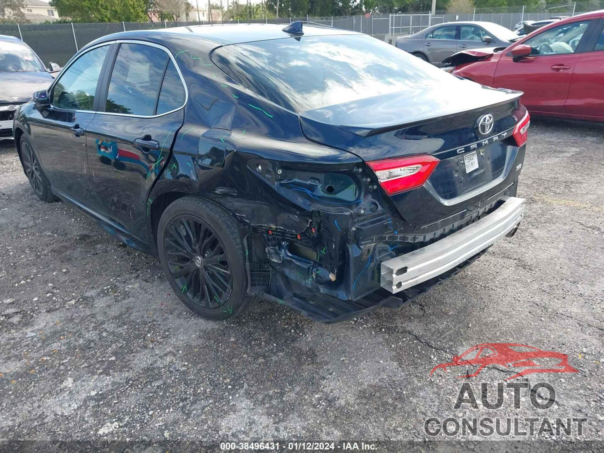 TOYOTA CAMRY 2020 - 4T1G11AKXLU311493