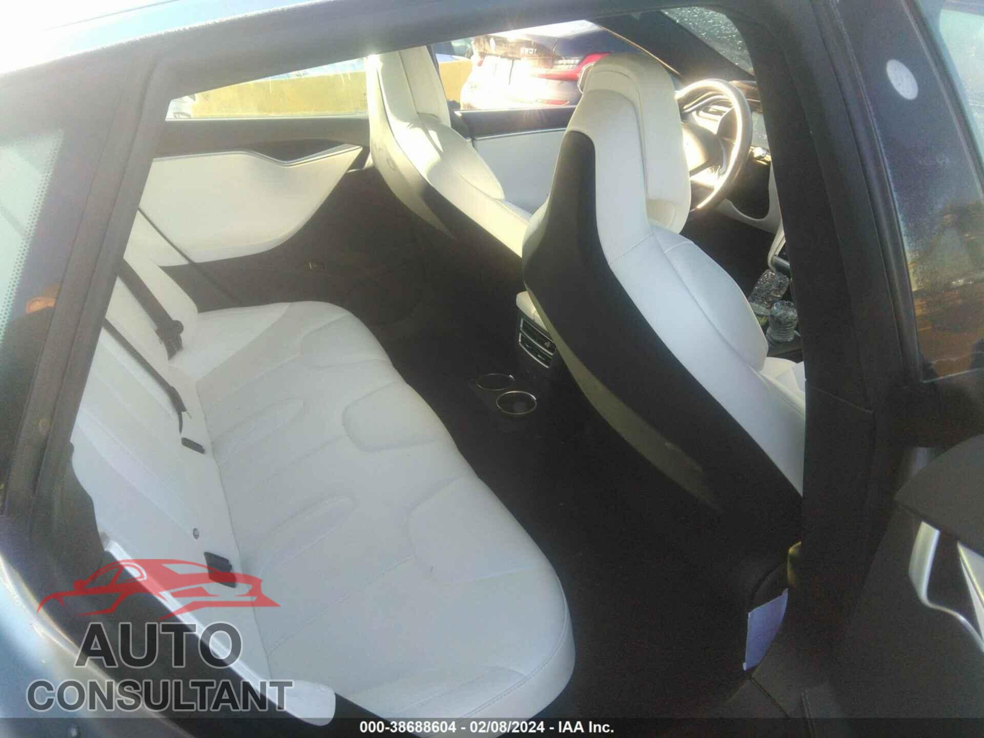 TESLA MODEL S 2017 - 5YJSA1E23HF201409