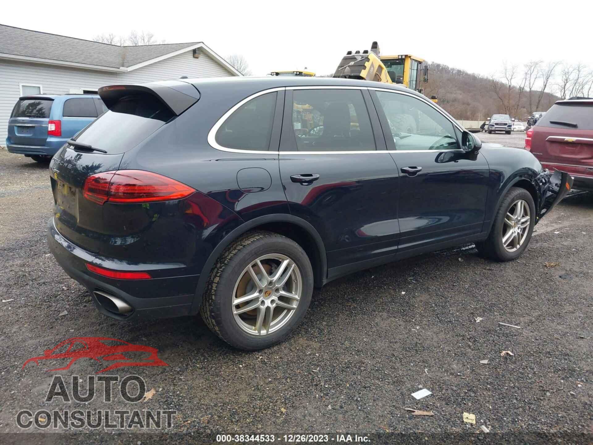PORSCHE CAYENNE 2016 - WP1AA2A23GLA10655
