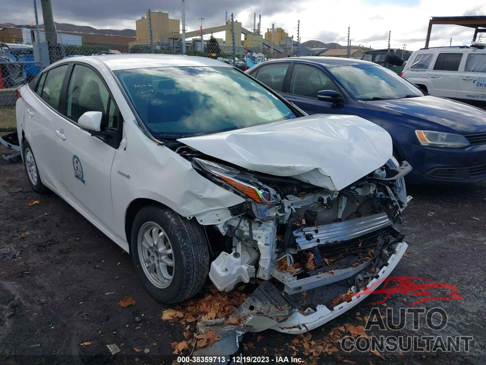 TOYOTA PRIUS 2022 - JTDKAMFU0N3161560