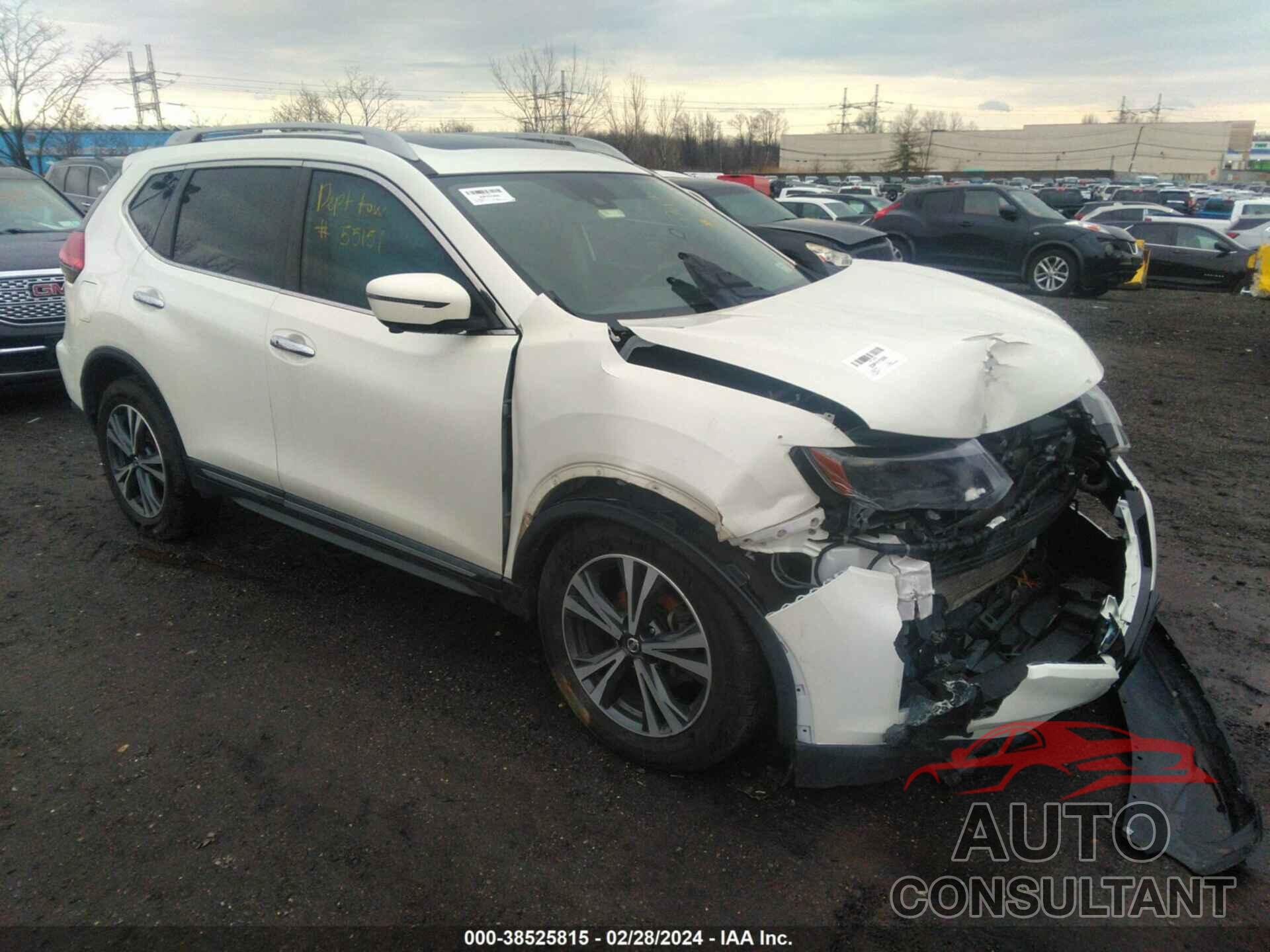 NISSAN ROGUE 2017 - 5N1AT2MV1HC858662