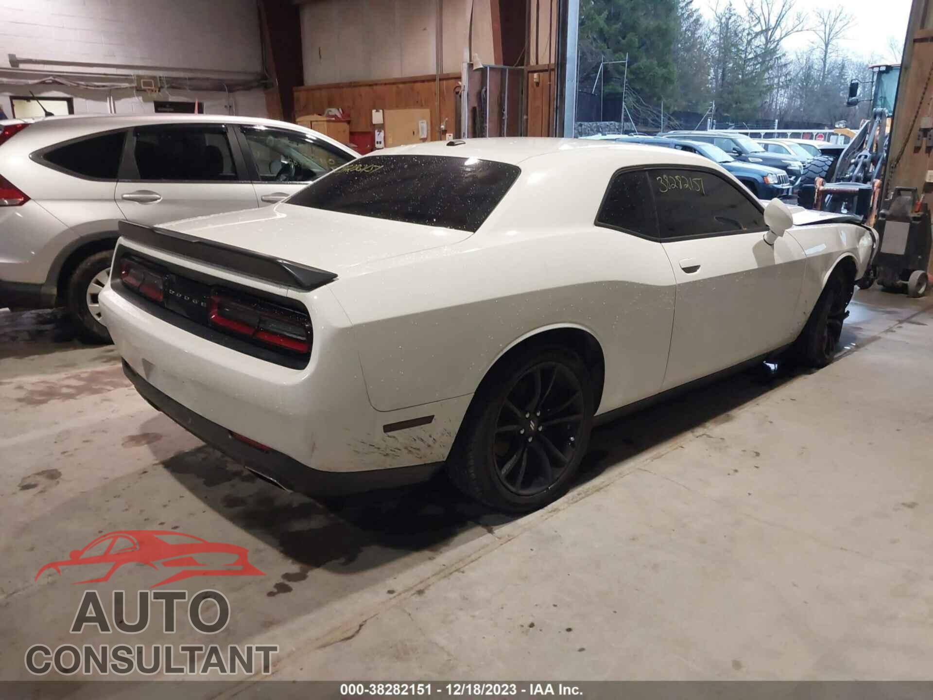 DODGE CHALLENGER 2018 - 2C3CDZAG0JH305209