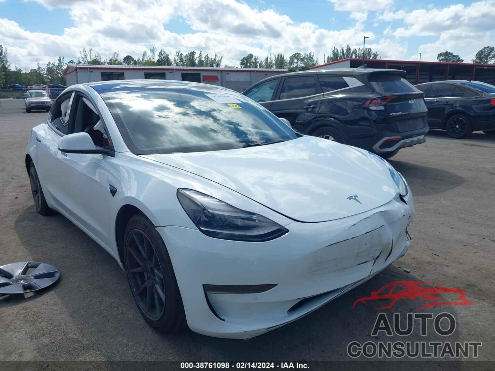 TESLA MODEL 3 2021 - 5YJ3E1EA9MF057715