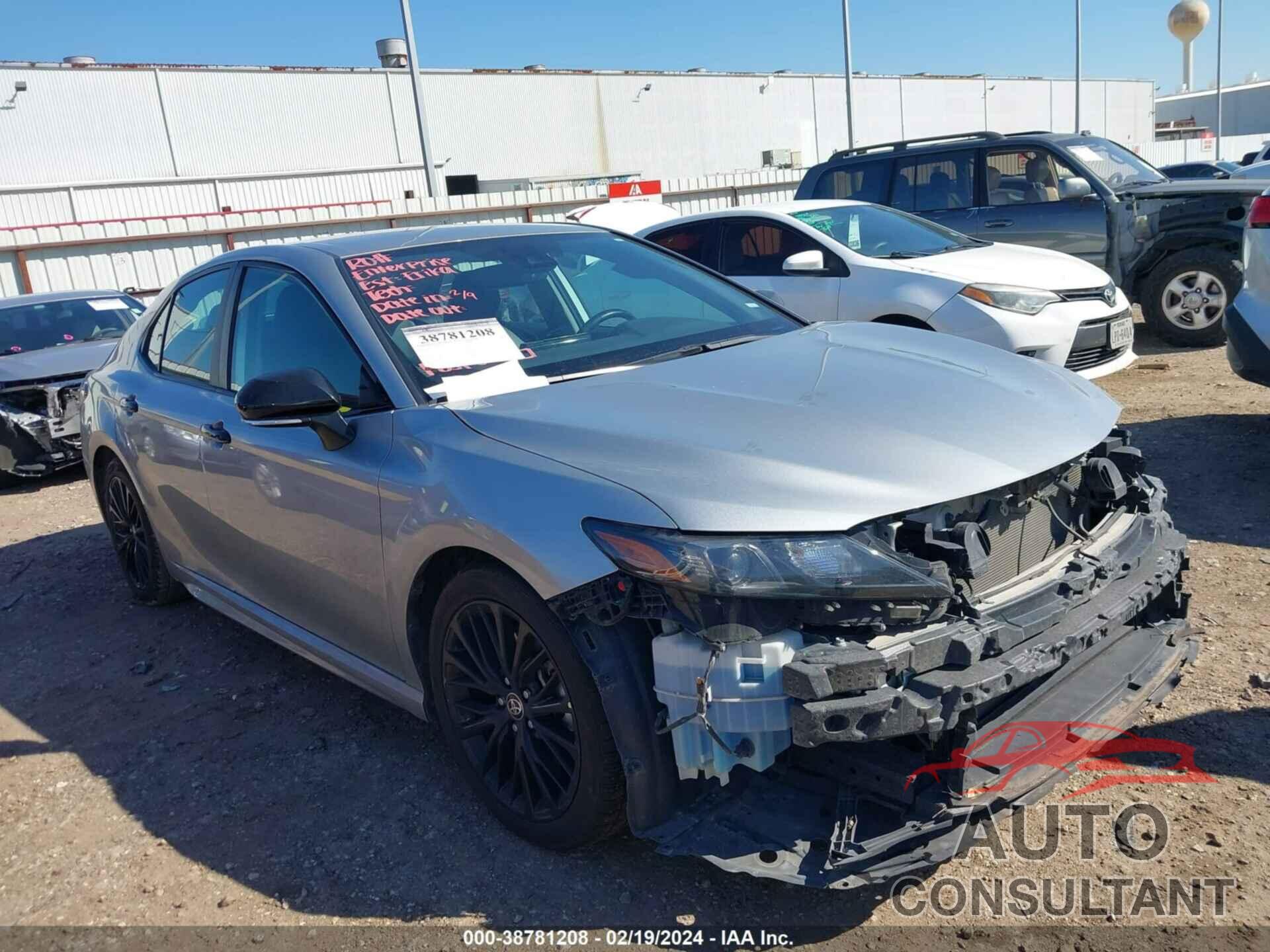 TOYOTA CAMRY 2022 - 4T1T31AK1NU033384