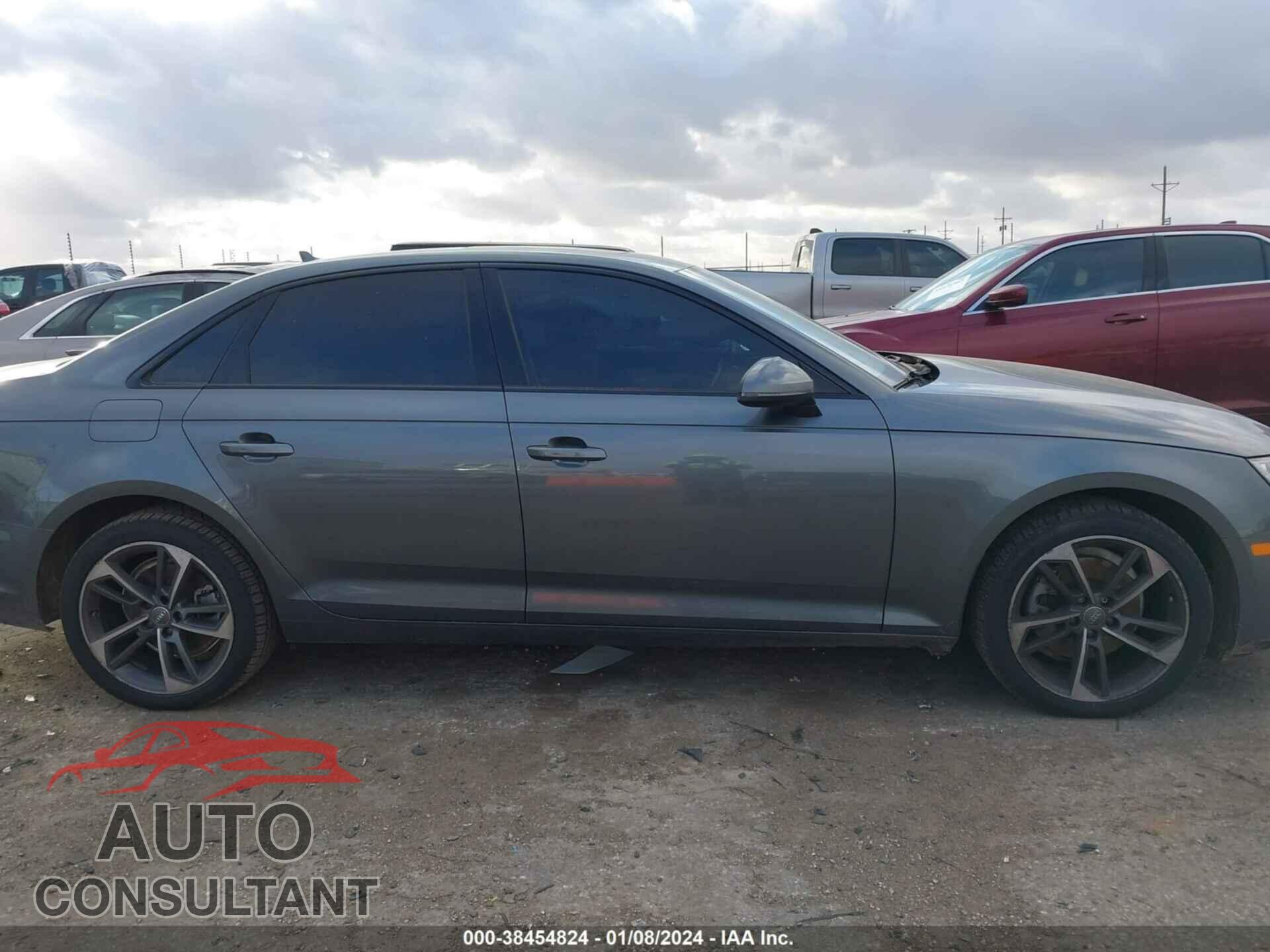 AUDI A4 2019 - WAUGMAF41KN016570