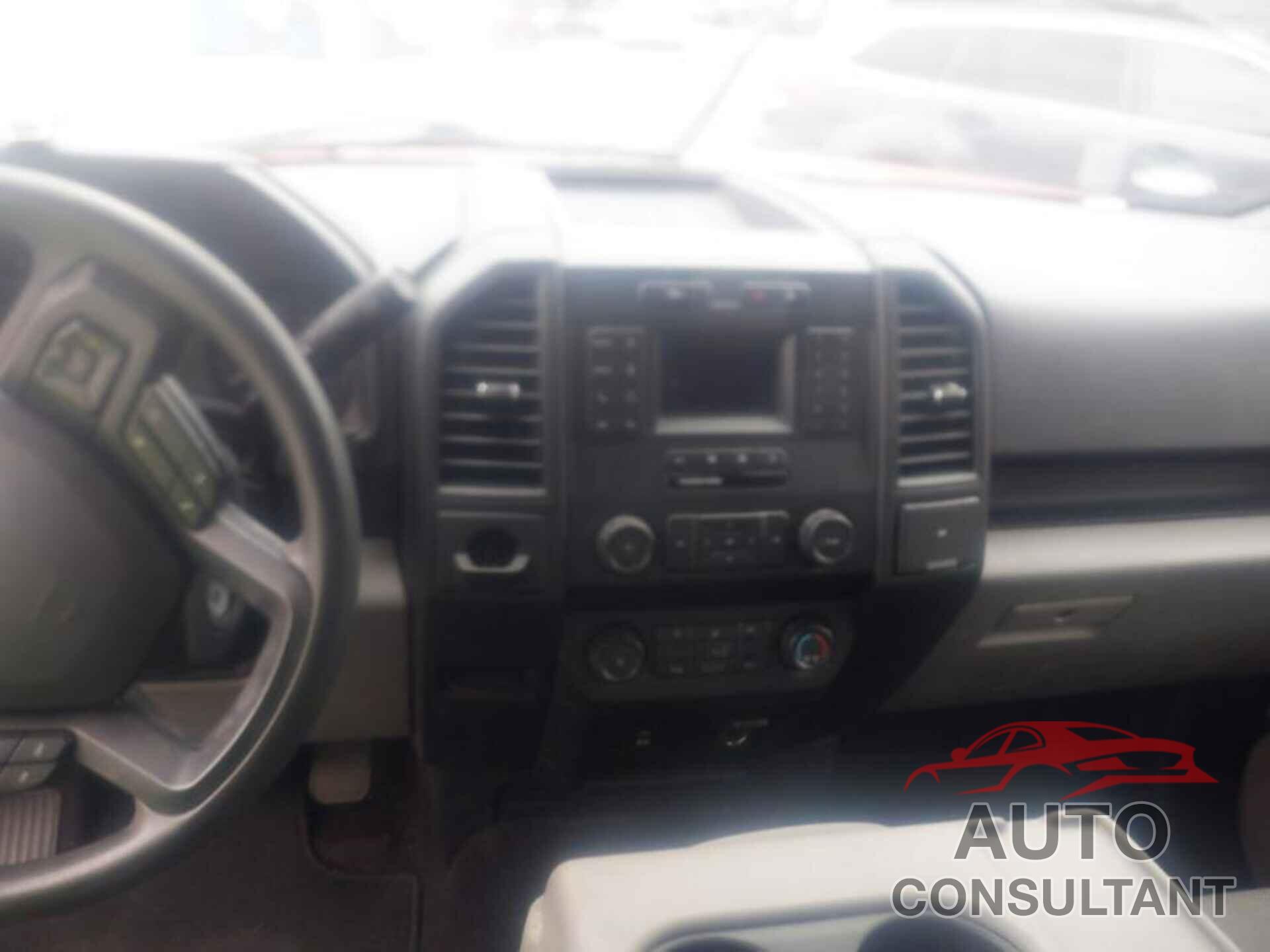 FORD F-150 2020 - 1FTMF1CB9LKD83139