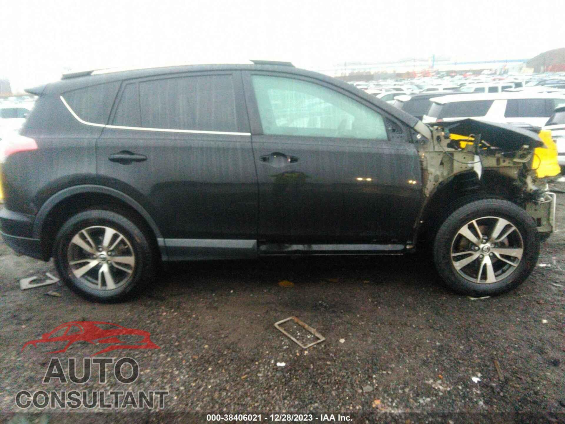 TOYOTA RAV4 2018 - 2T3RFREV3JW817488