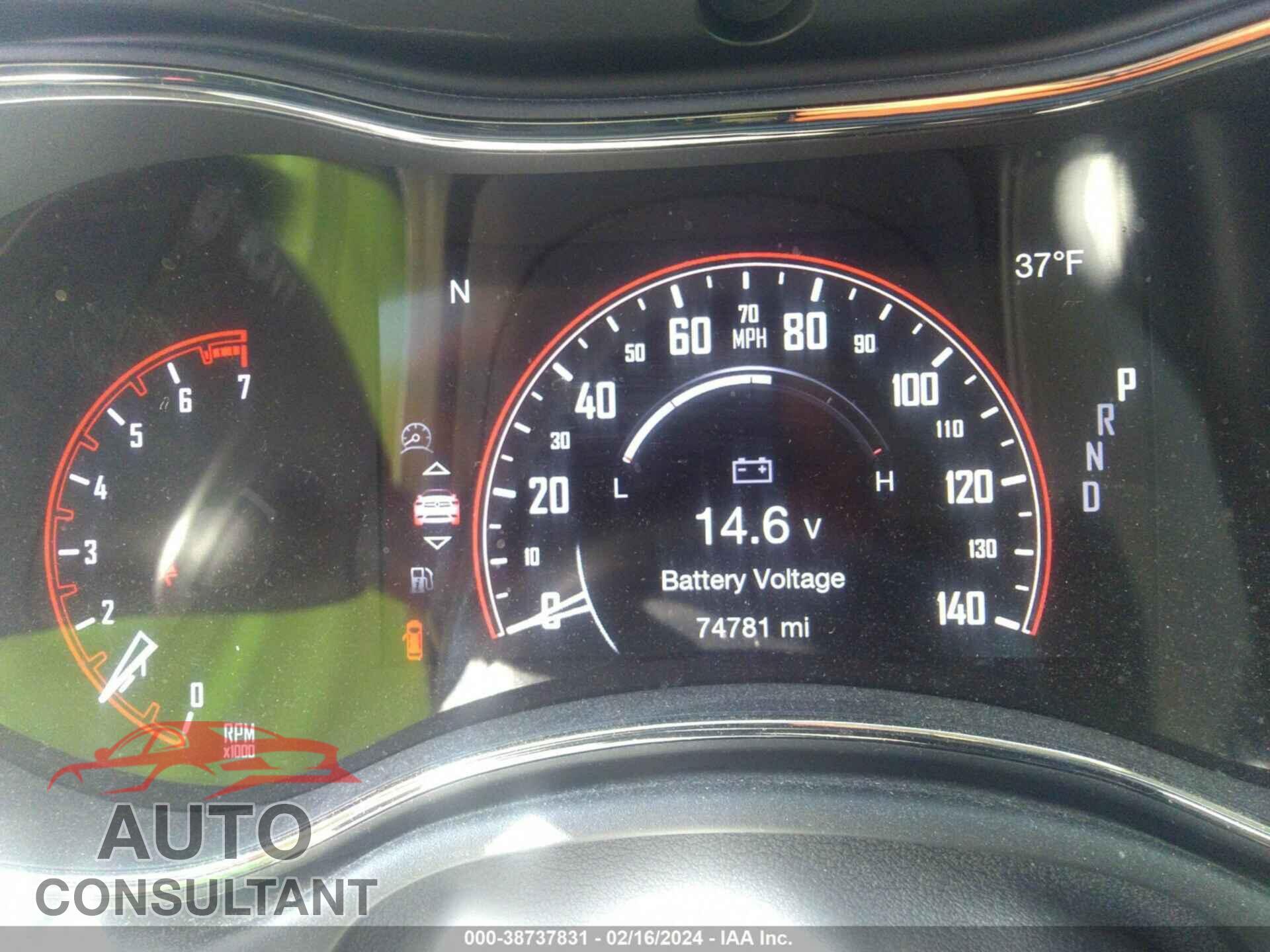 DODGE DURANGO 2018 - 1C4RDJDG3JC150645
