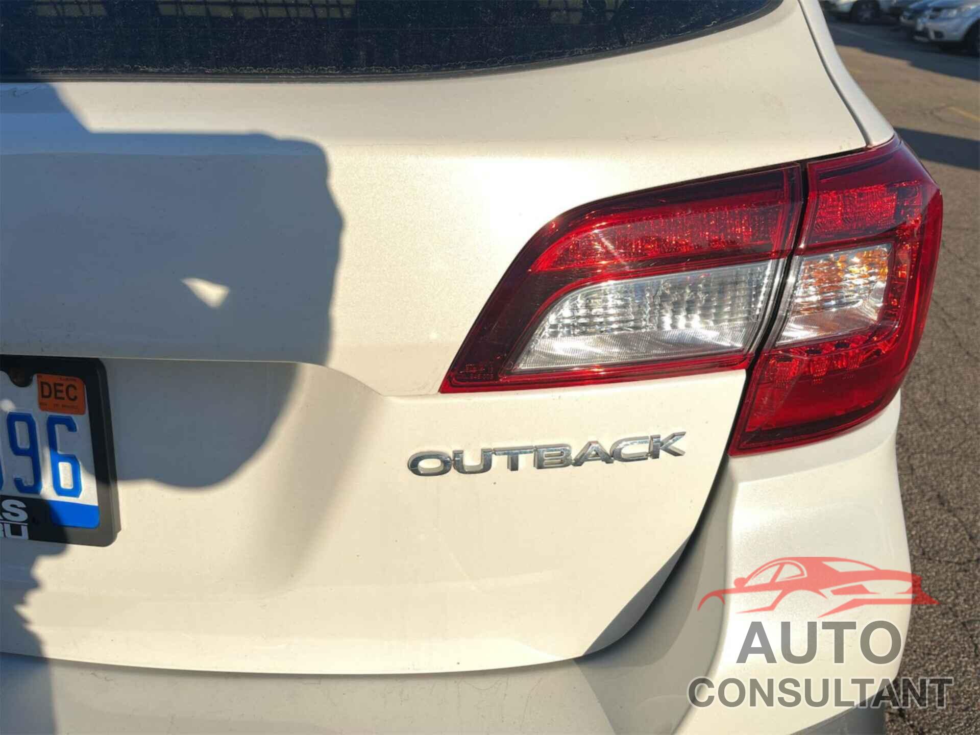 SUBARU OUTBACK 2019 - 4S4BSAFC2K3257524