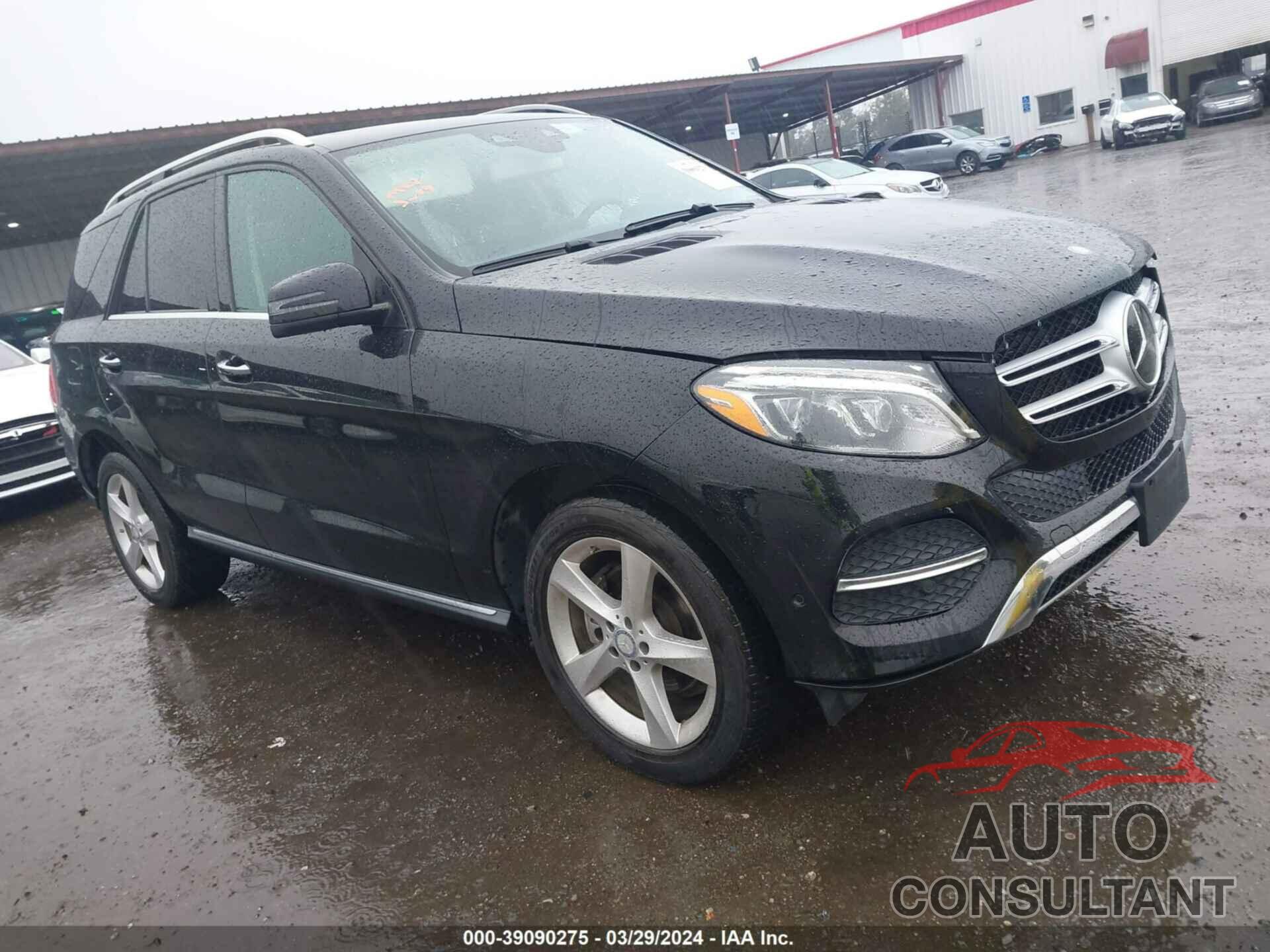 MERCEDES-BENZ GLE 350 2017 - 4JGDA5HB8HA837405