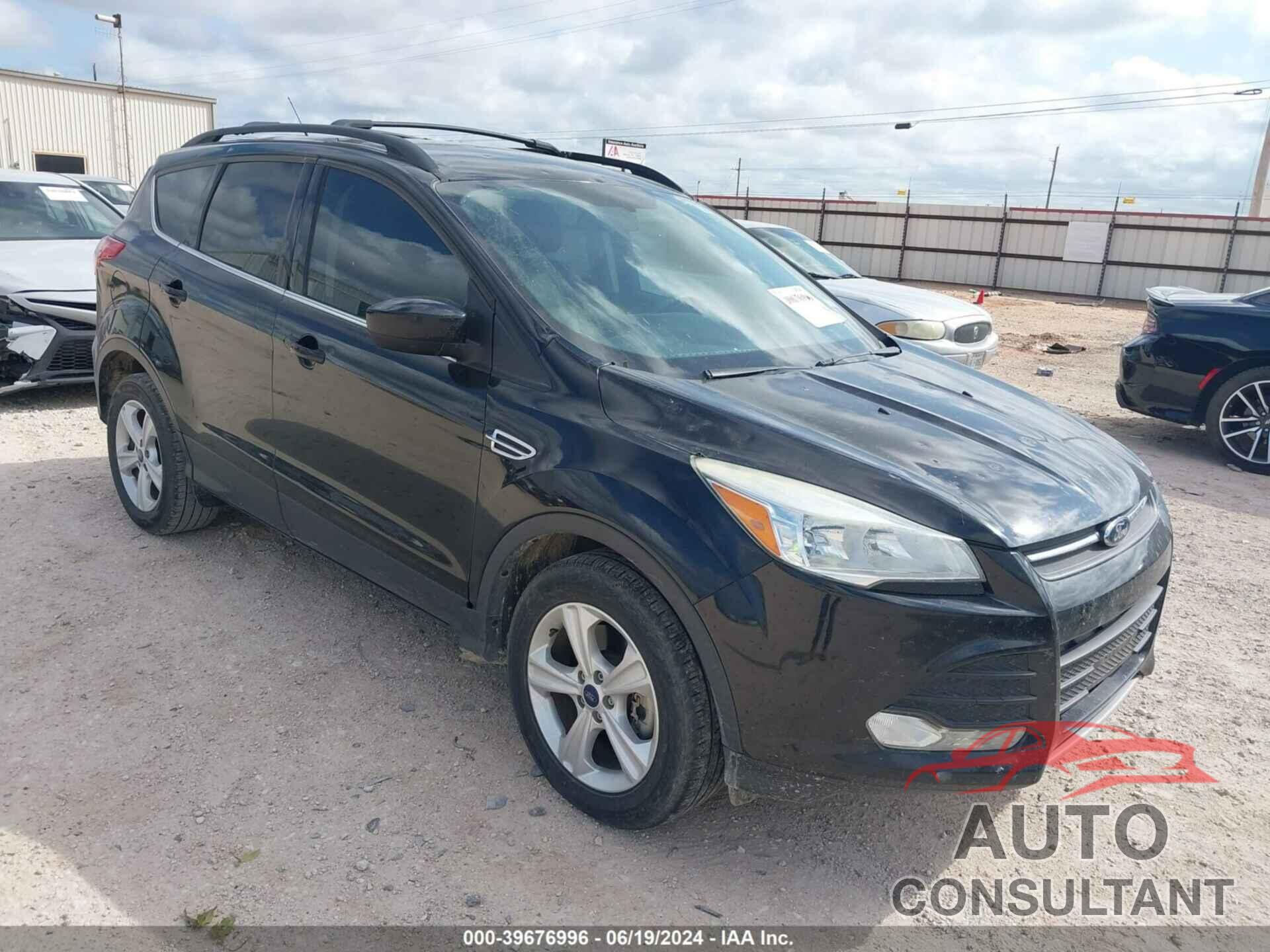 FORD ESCAPE 2016 - 1FMCU9G91GUB36839