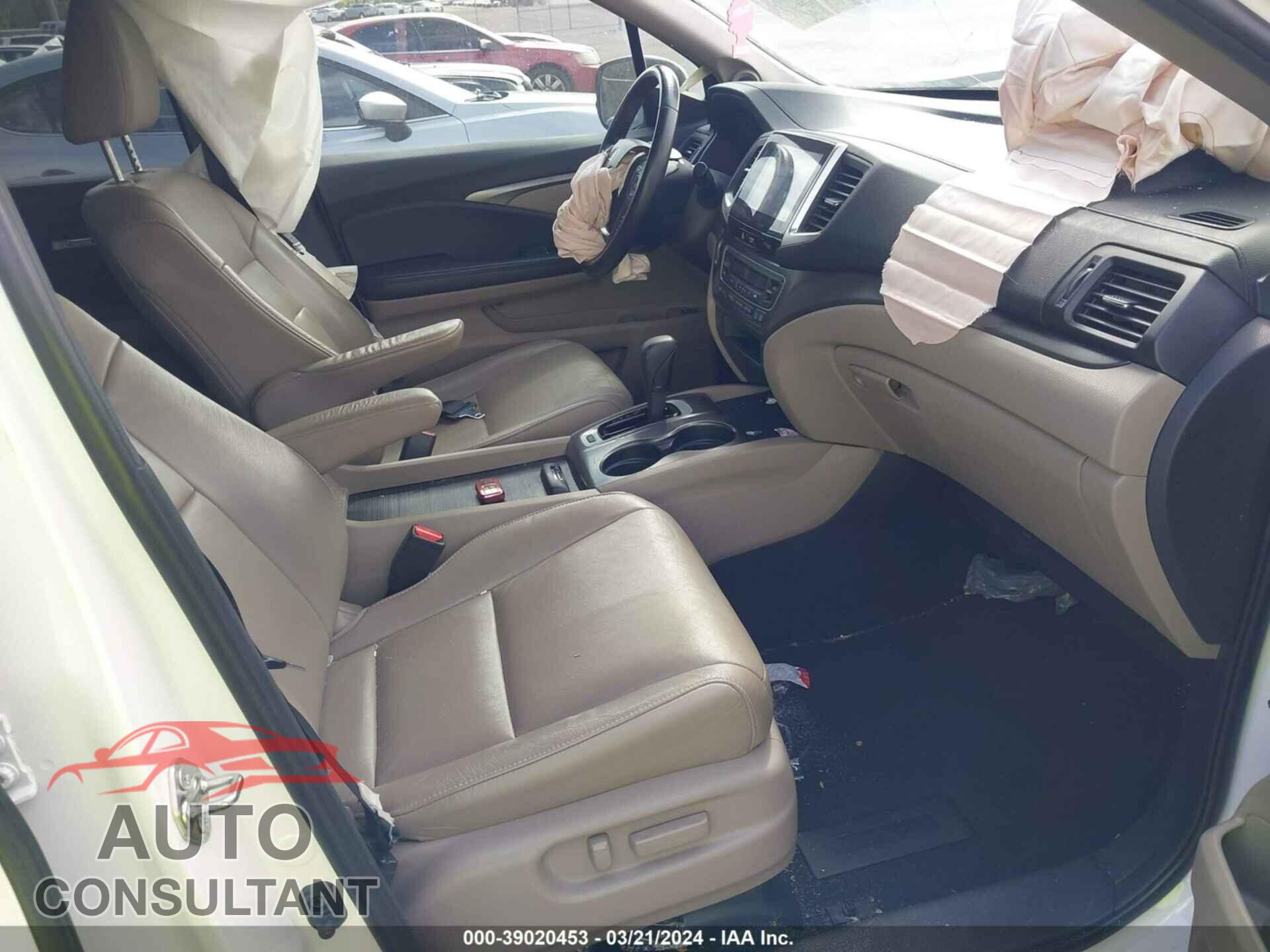 HONDA PILOT 2016 - 5FNYF5H51GB016153