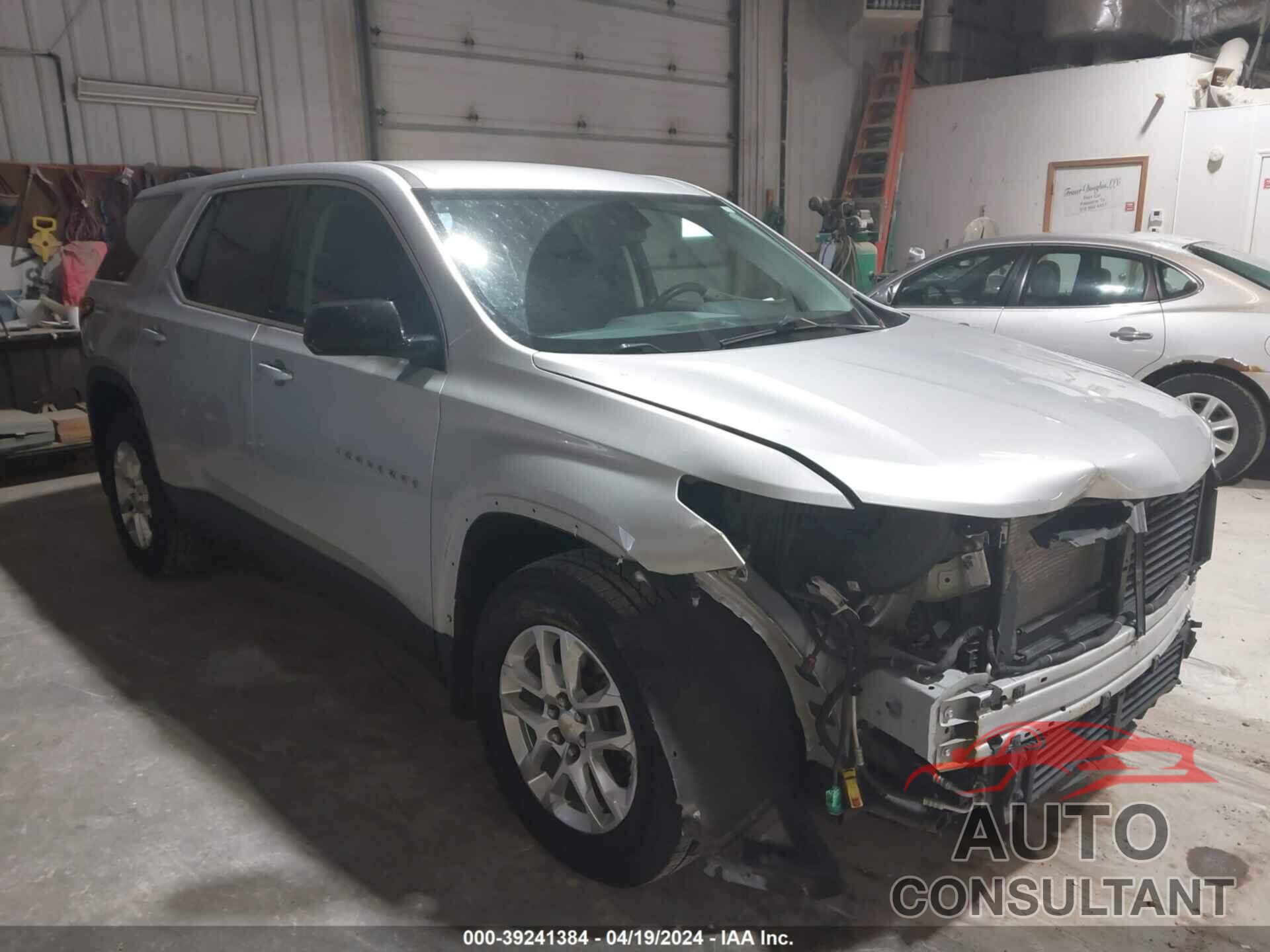 CHEVROLET TRAVERSE 2018 - 1GNERFKW6JJ135700