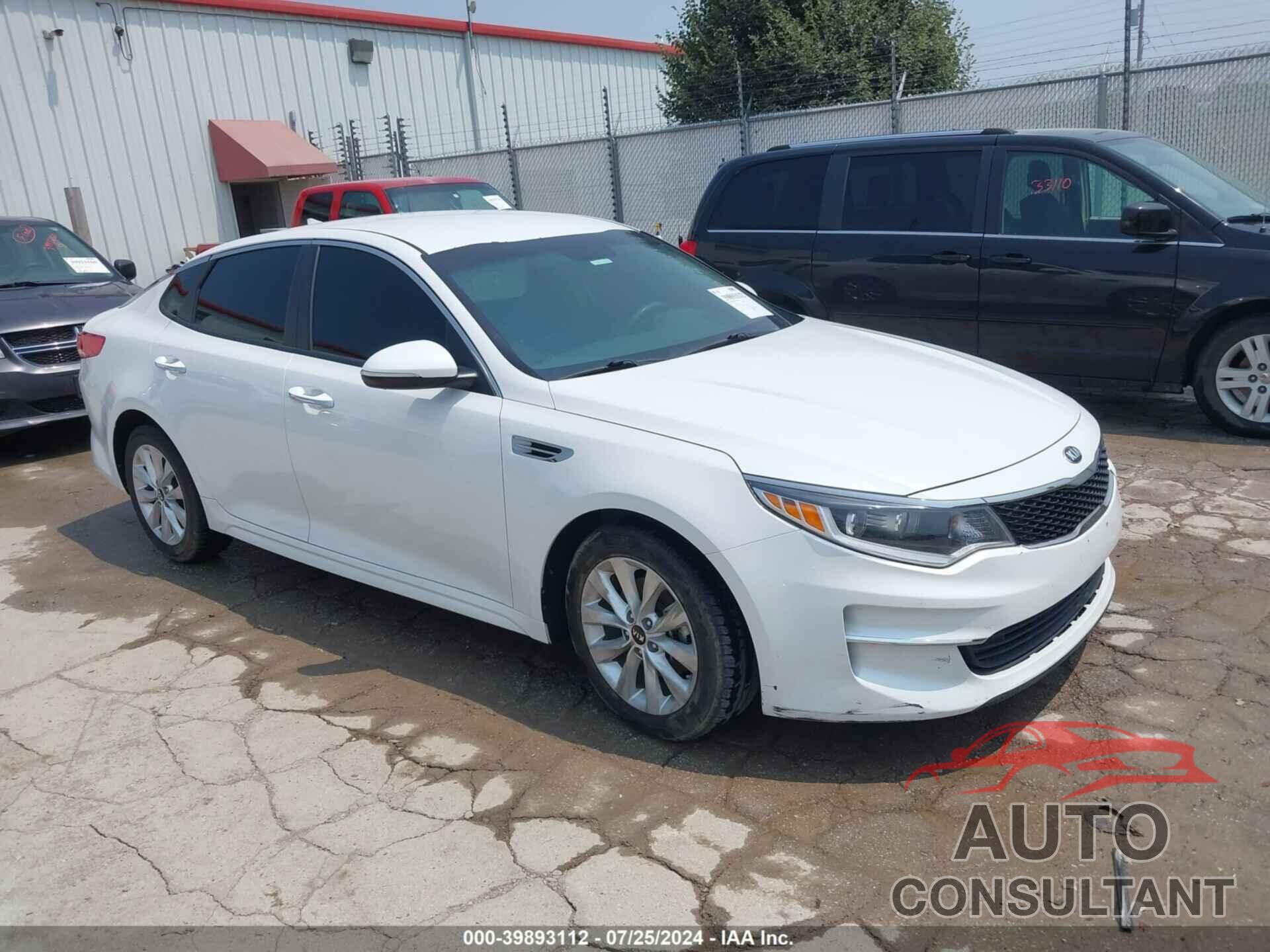 KIA OPTIMA 2018 - 5XXGT4L30JG267741