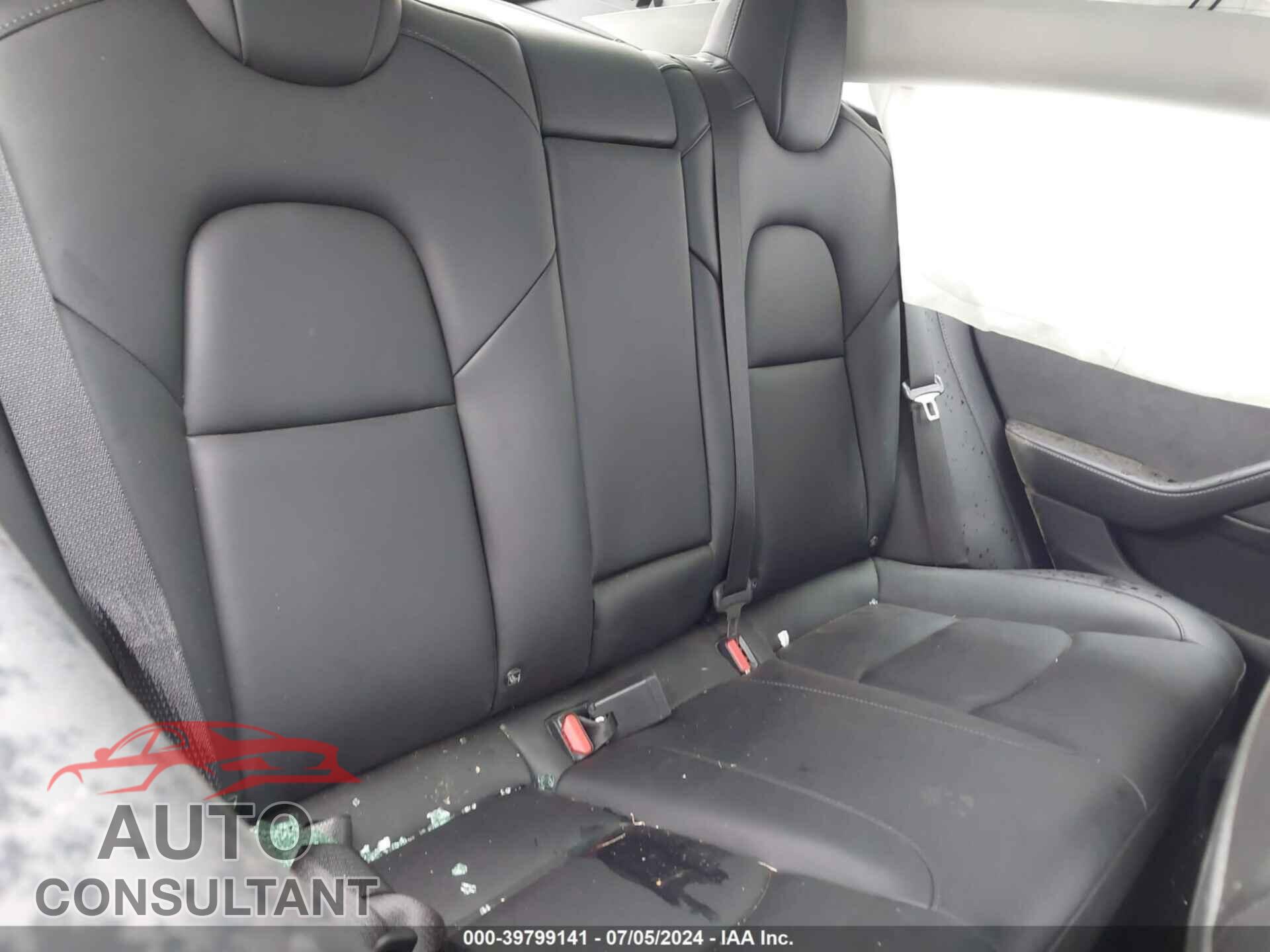 TESLA MODEL 3 2021 - 5YJ3E1EB6MF048950