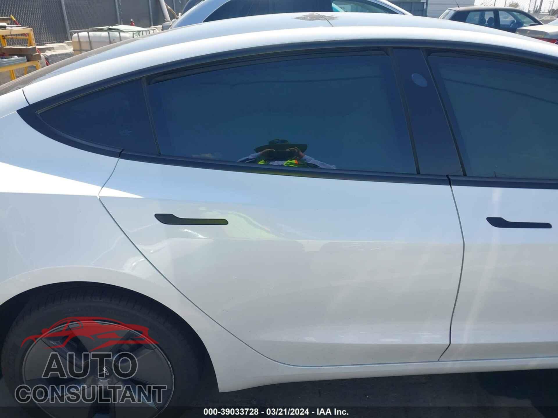 TESLA MODEL 3 2023 - 5YJ3E1EA2PF557428