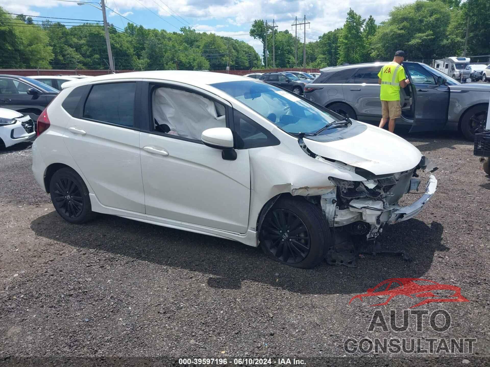 HONDA FIT 2018 - 3HGGK5G61JM731973