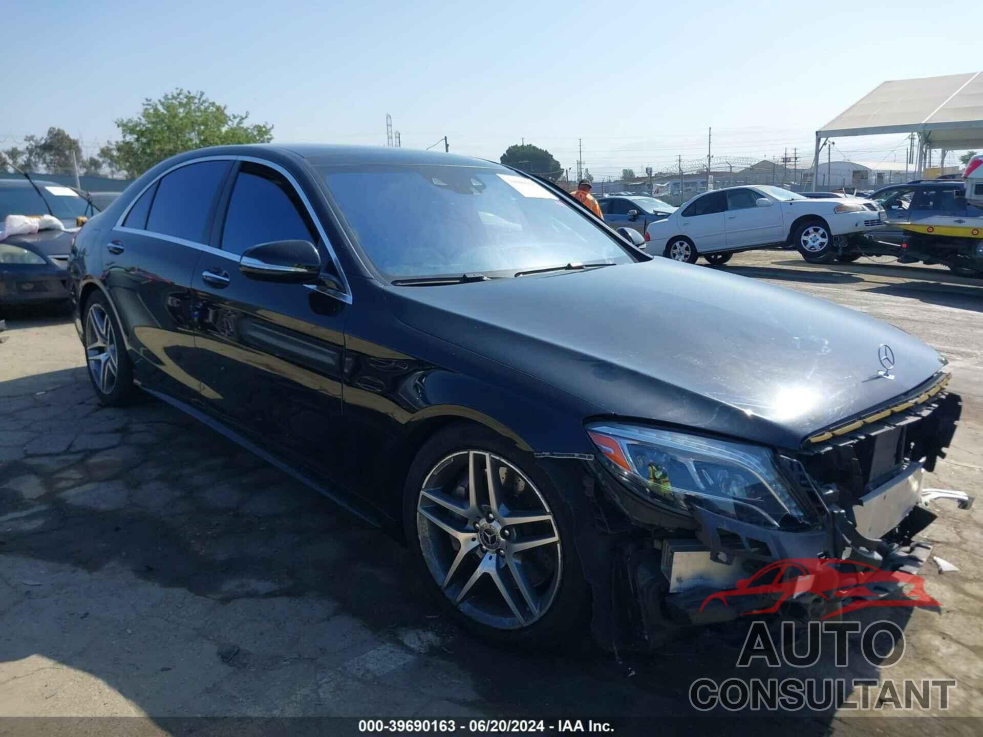 MERCEDES-BENZ S 550 2017 - WDDUG8CBXHA339613