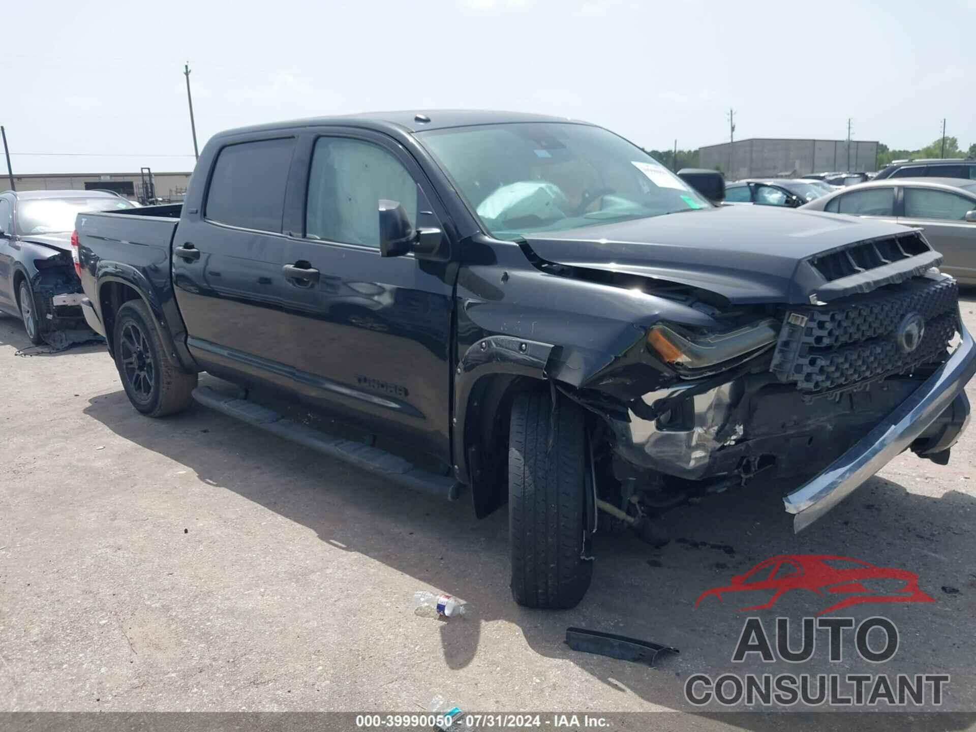 TOYOTA TUNDRA 2018 - 5TFEM5F15JX126967