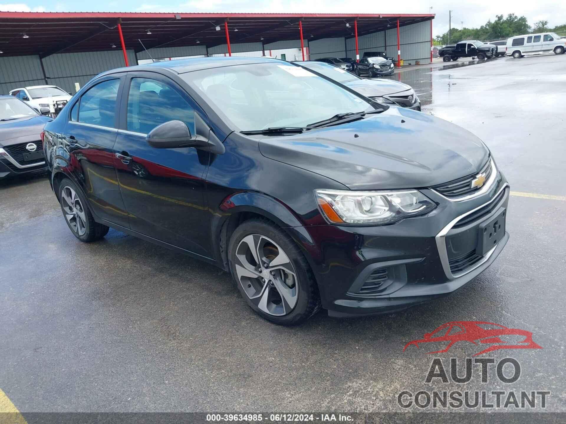 CHEVROLET SONIC 2017 - 1G1JF5SB8H4125355