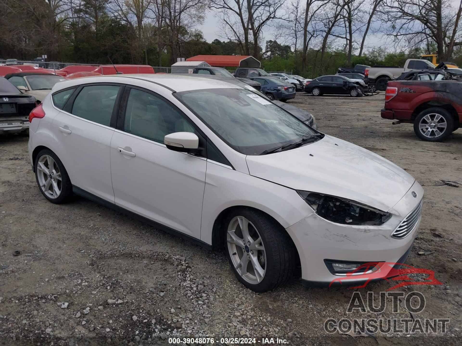 FORD FOCUS 2016 - 1FADP3N22GL224006