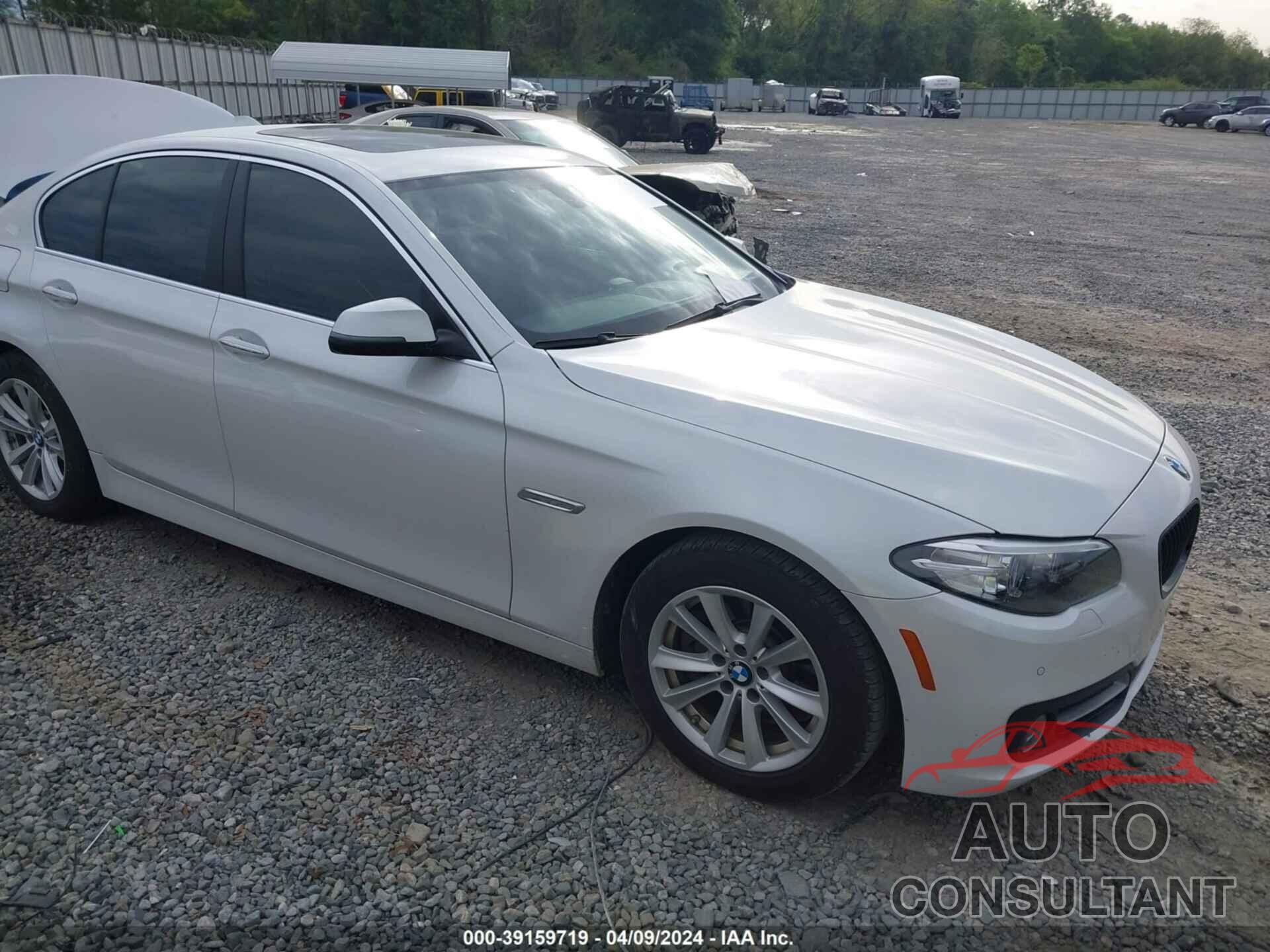 BMW 528I 2016 - WBA5A5C5XGD528040