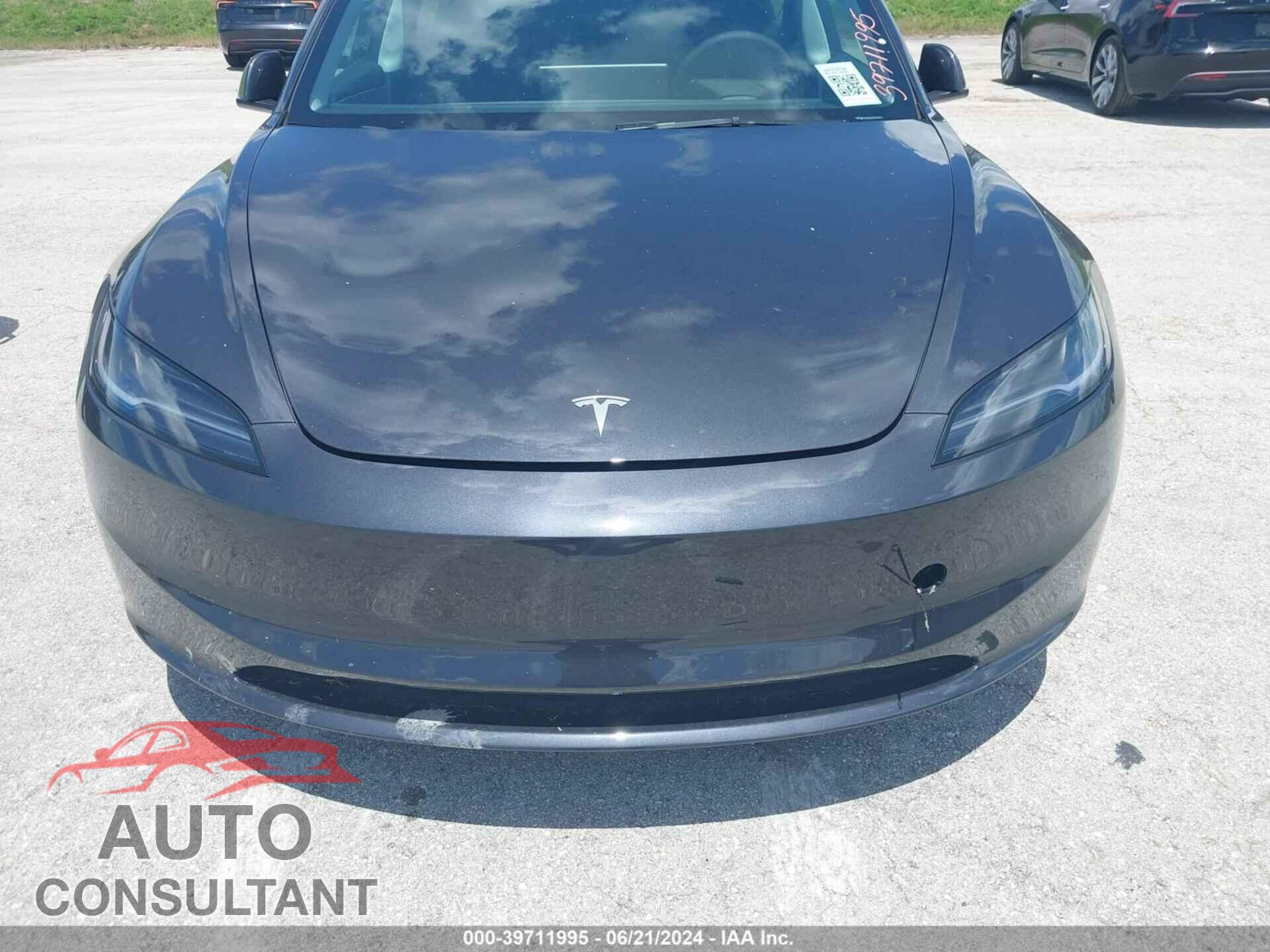 TESLA MODEL 3 2024 - 5YJ3E1EA7RF751049