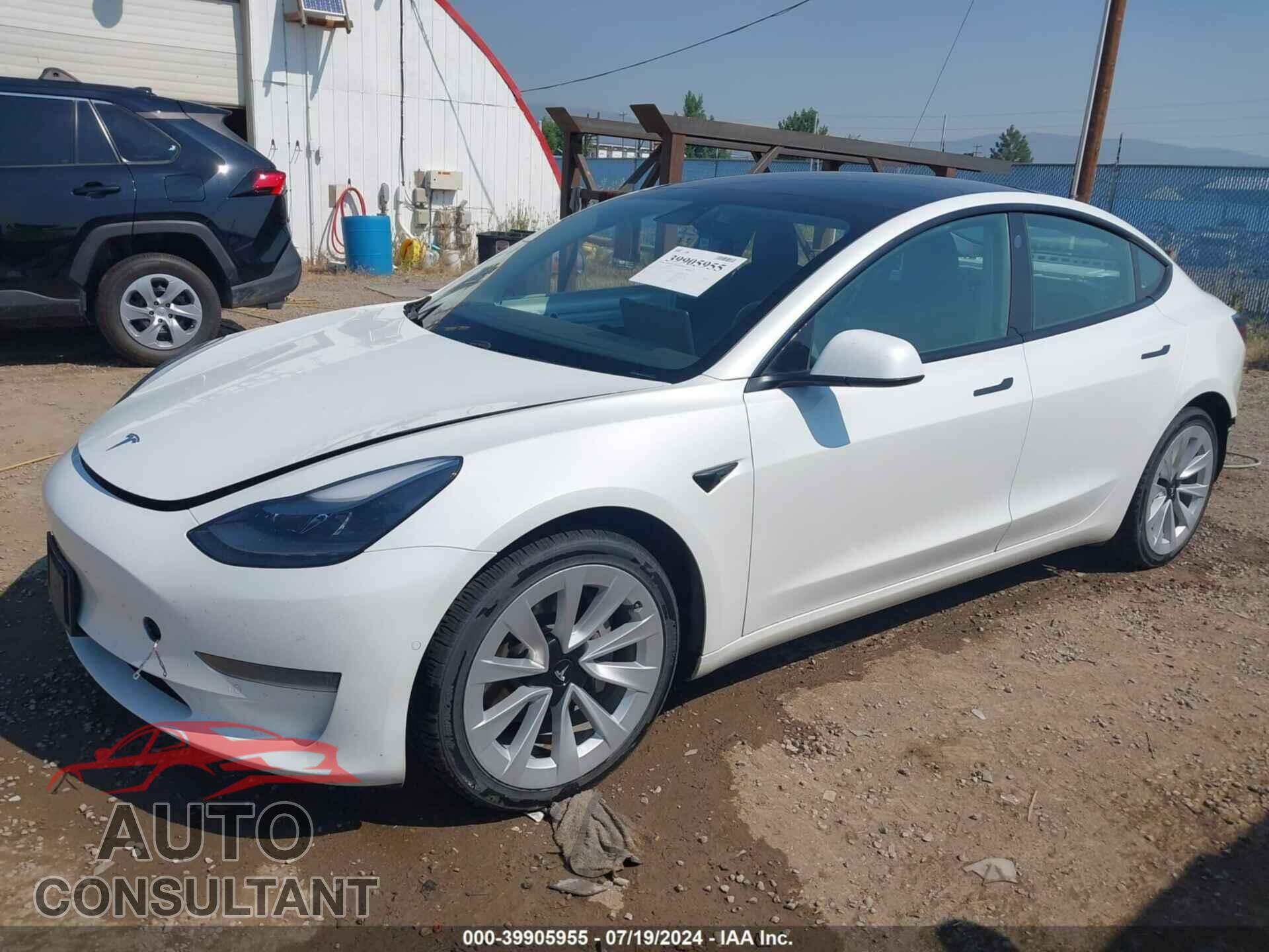 TESLA MODEL 3 2021 - 5YJ3E1EAXMF028143