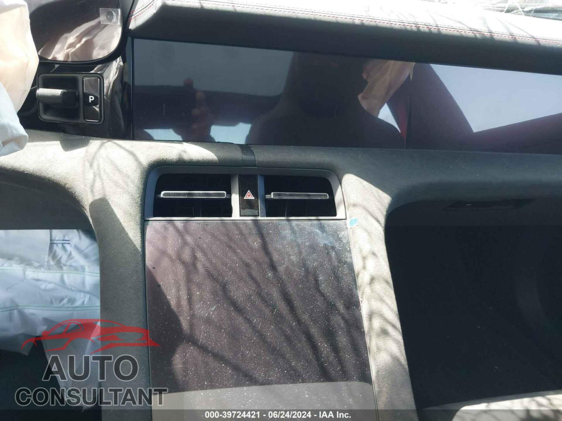 PORSCHE TAYCAN 2023 - WP0AD2Y13PSA47445
