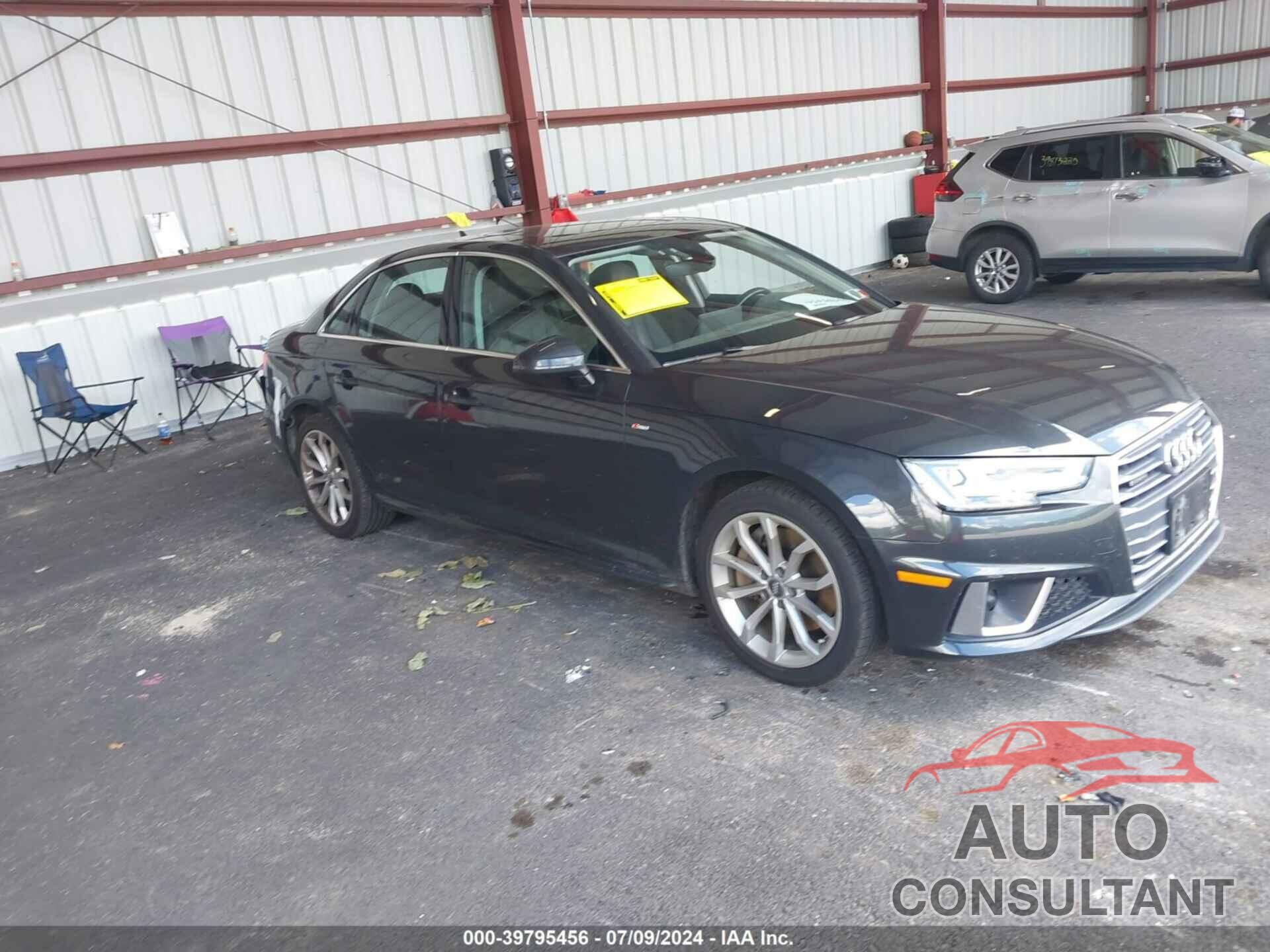 AUDI A4 2019 - WAUENAF44KN014638