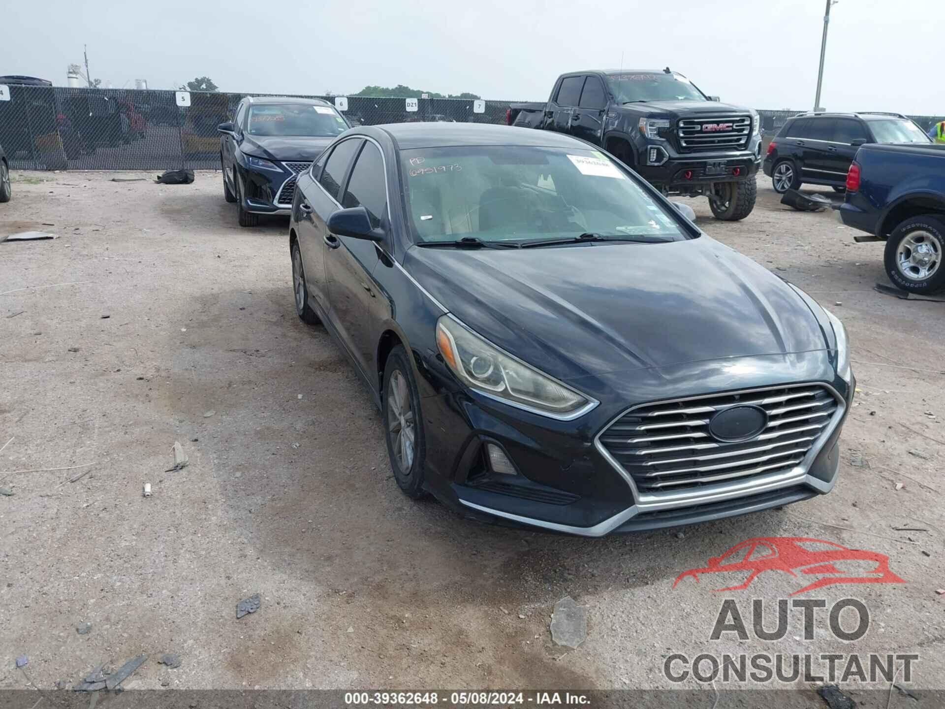 HYUNDAI SONATA 2018 - 5NPE24AF8JH692667
