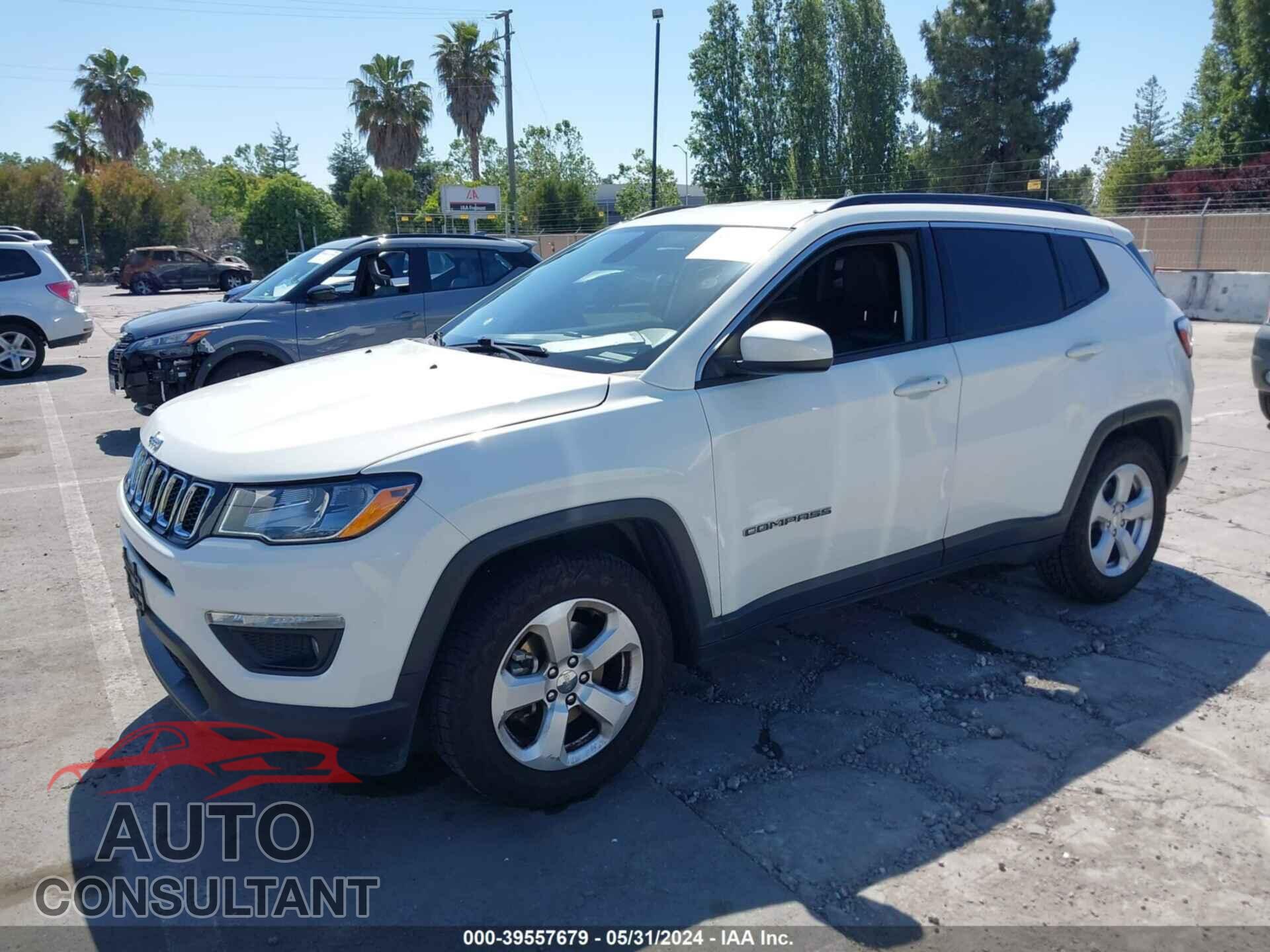 JEEP COMPASS 2018 - 3C4NJCBB0JT408568