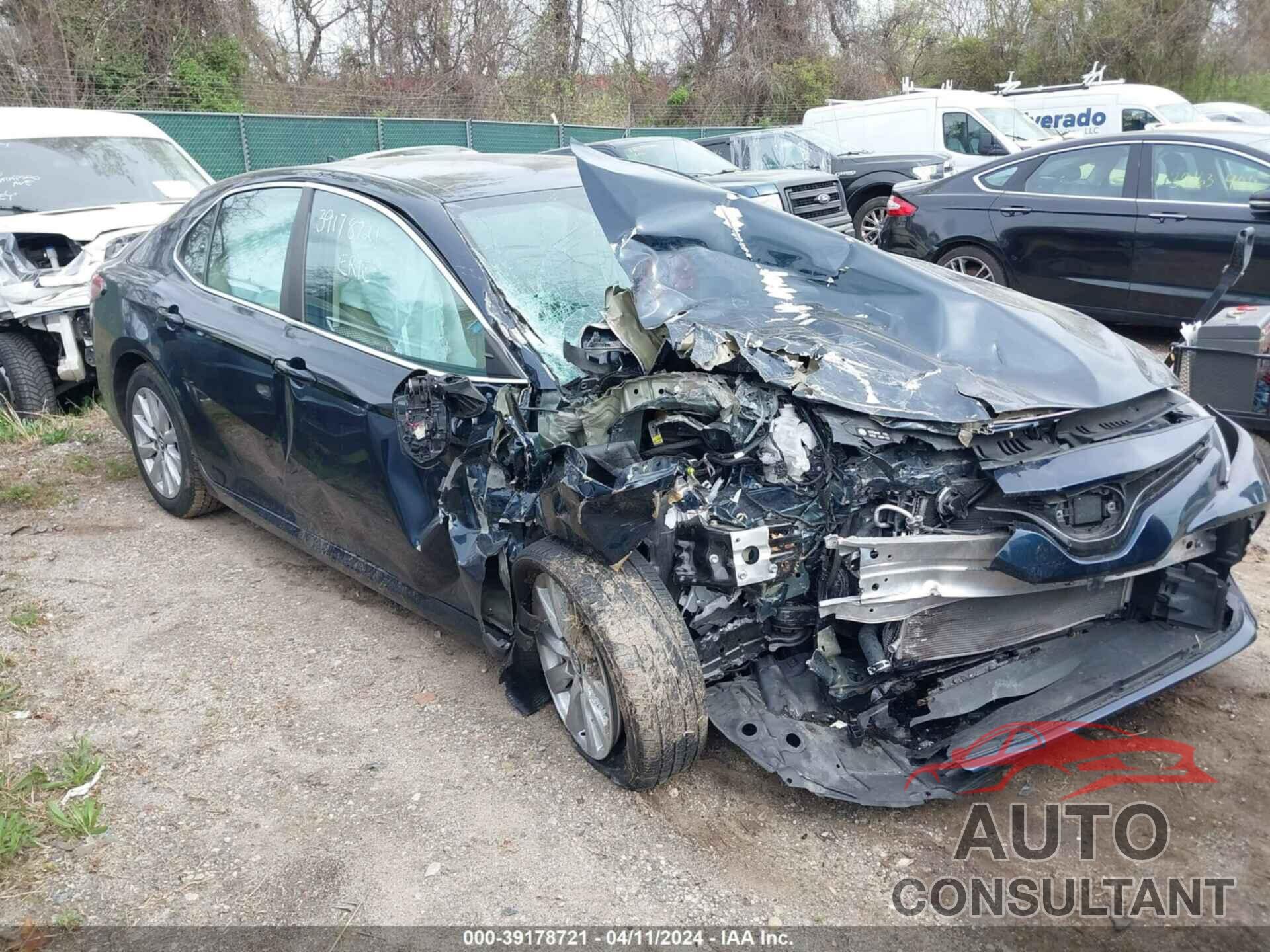 TOYOTA CAMRY 2019 - 4T1B11HK9KU737481