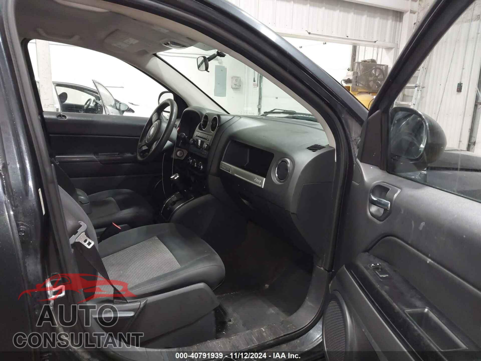 JEEP COMPASS 2014 - 1C4NJDBB2ED776803
