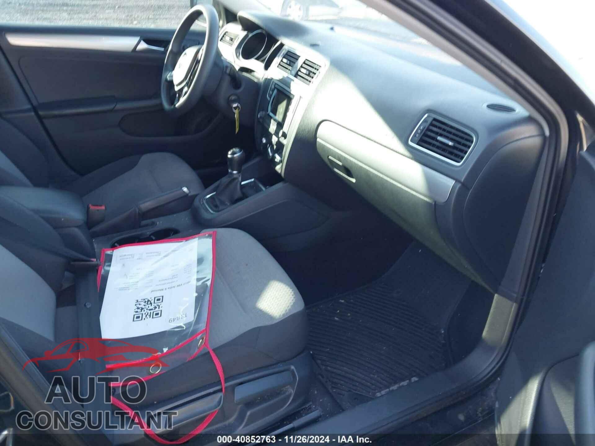 VOLKSWAGEN JETTA 2017 - 3VW167AJ8HM200746