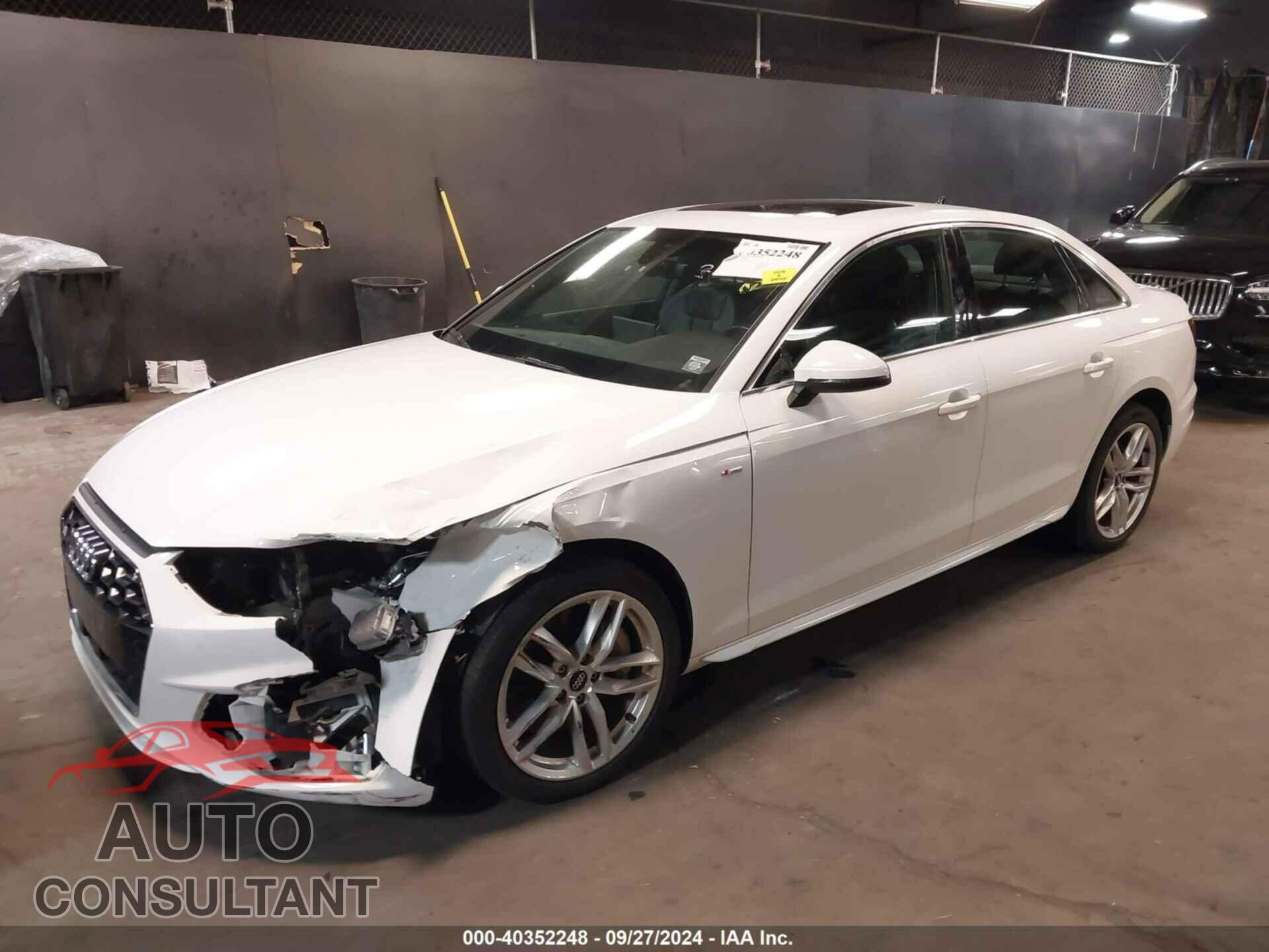 AUDI A4 2021 - WAUDAAF44MN005142