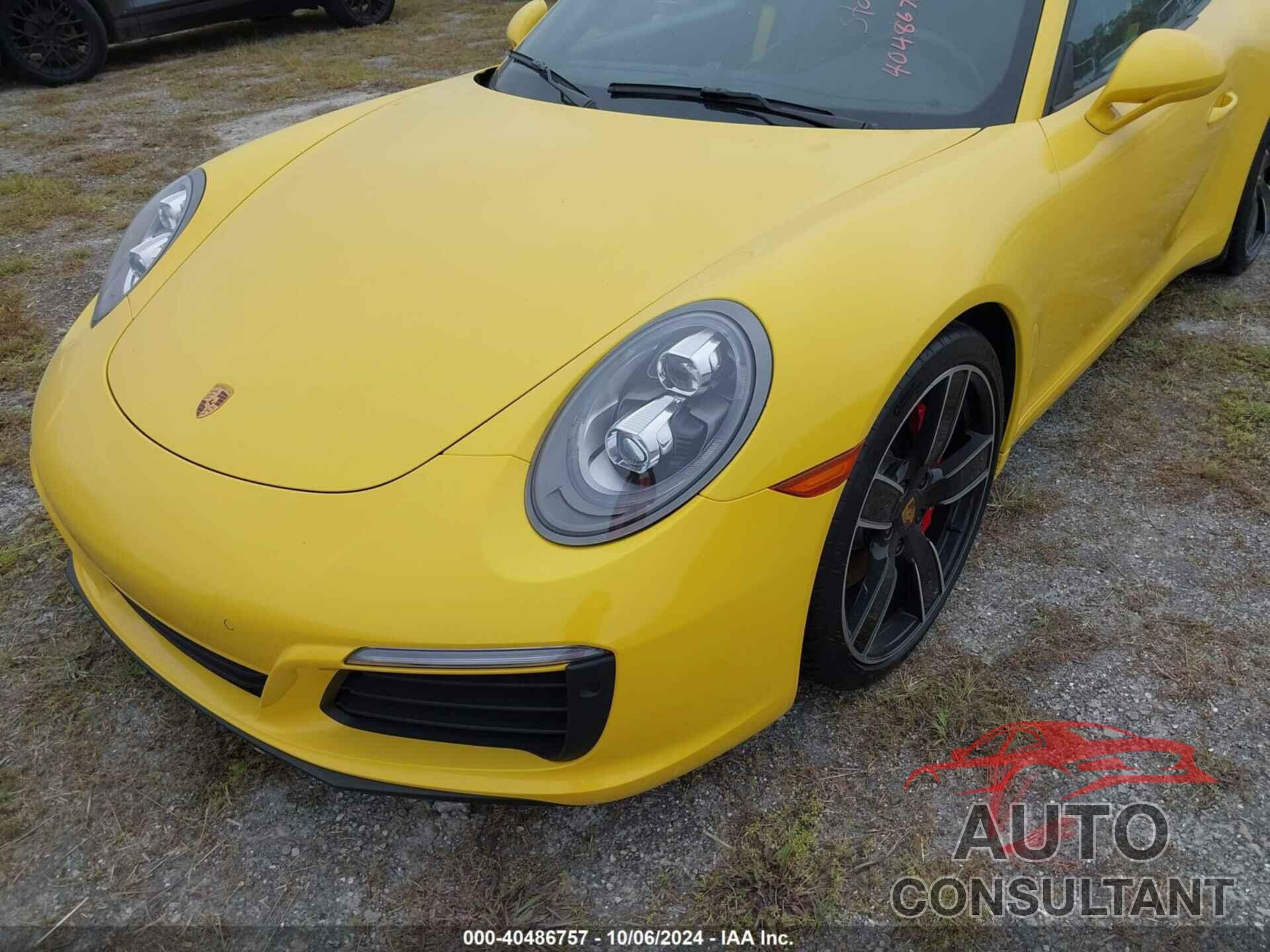 PORSCHE 911 2019 - WP0CB2A99KS136179