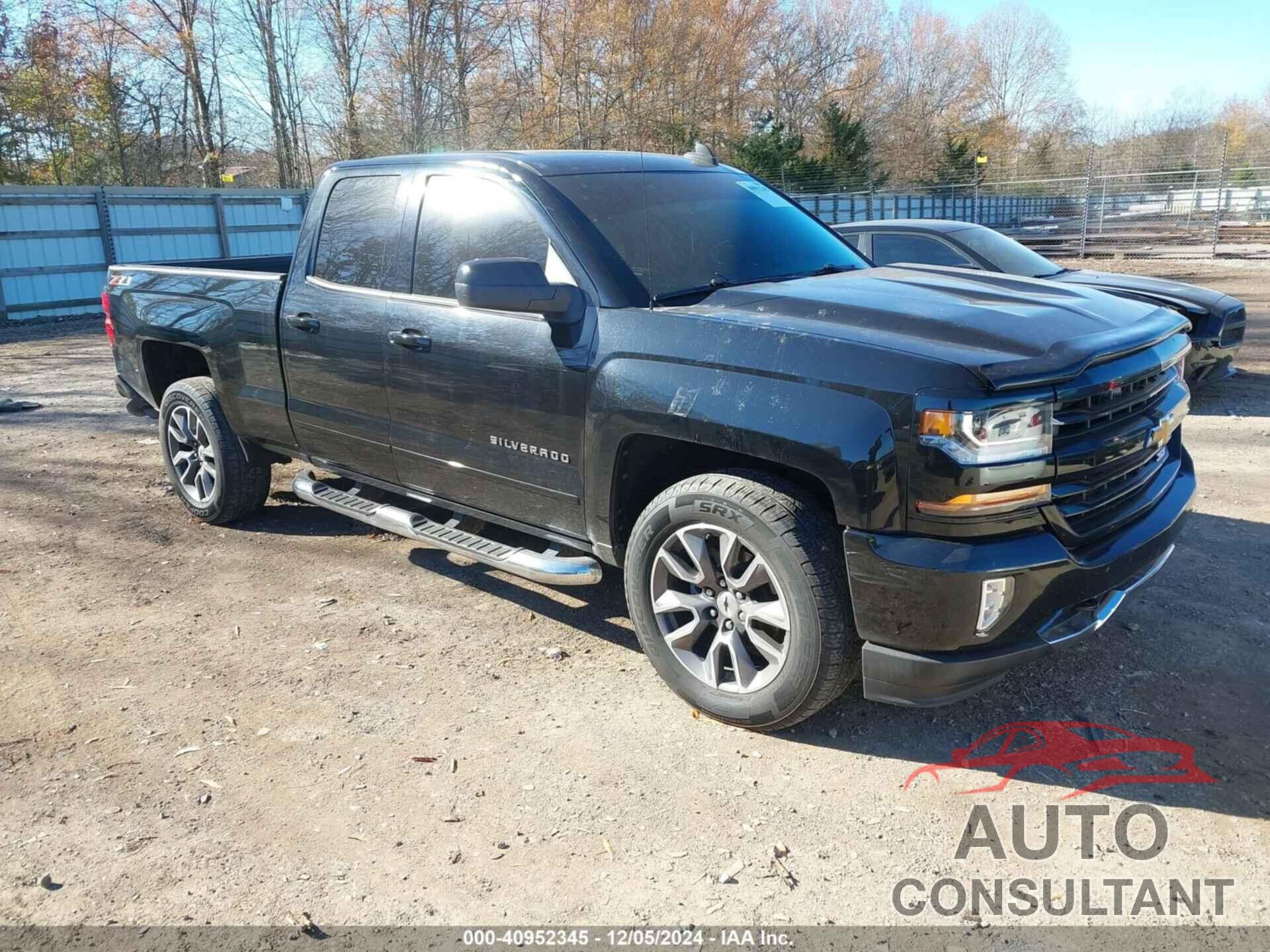 CHEVROLET SILVERADO 1500 2018 - 1GCVKREC1JZ106252