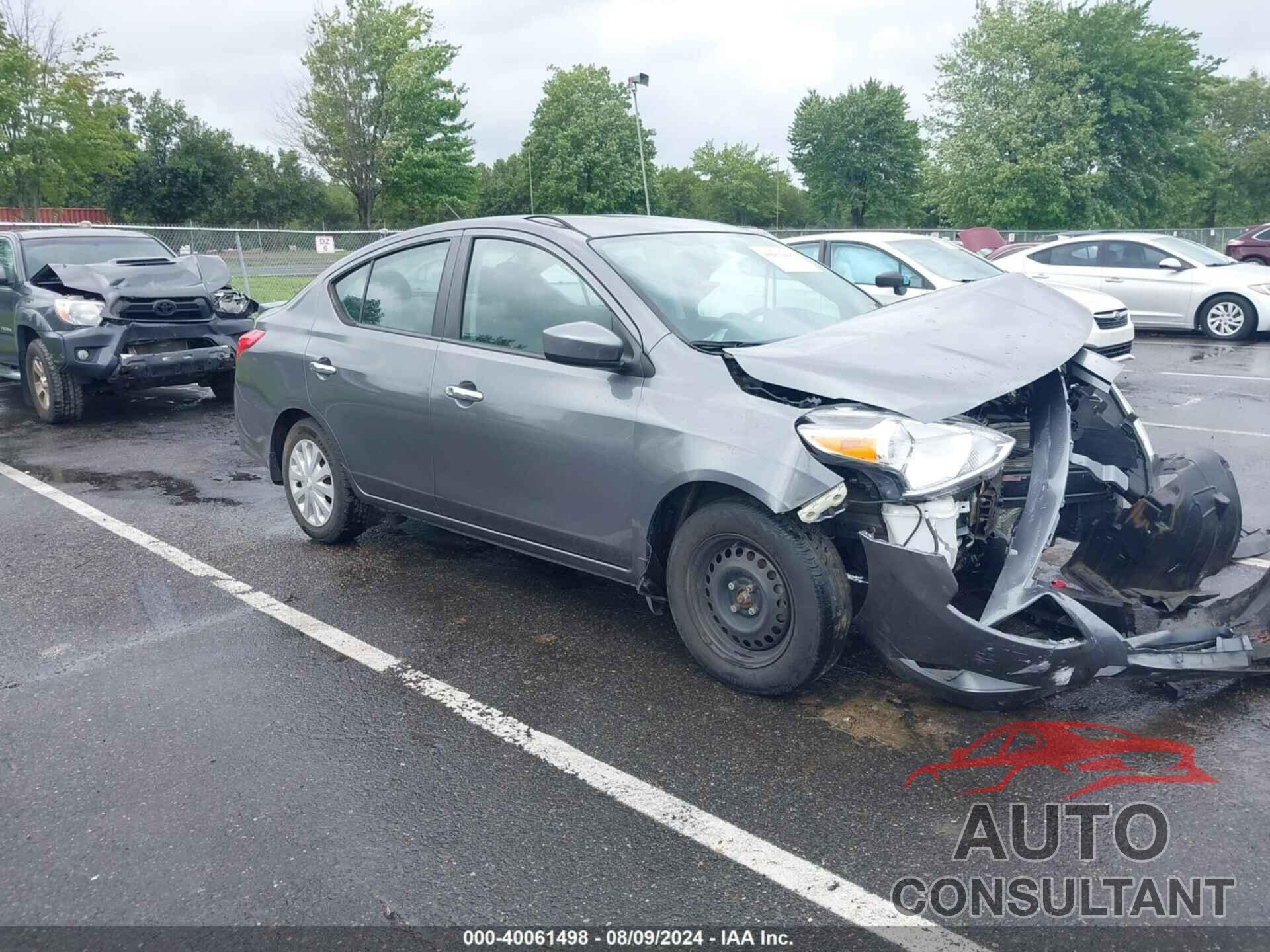 NISSAN VERSA 2017 - 3N1CN7AP6HL890959